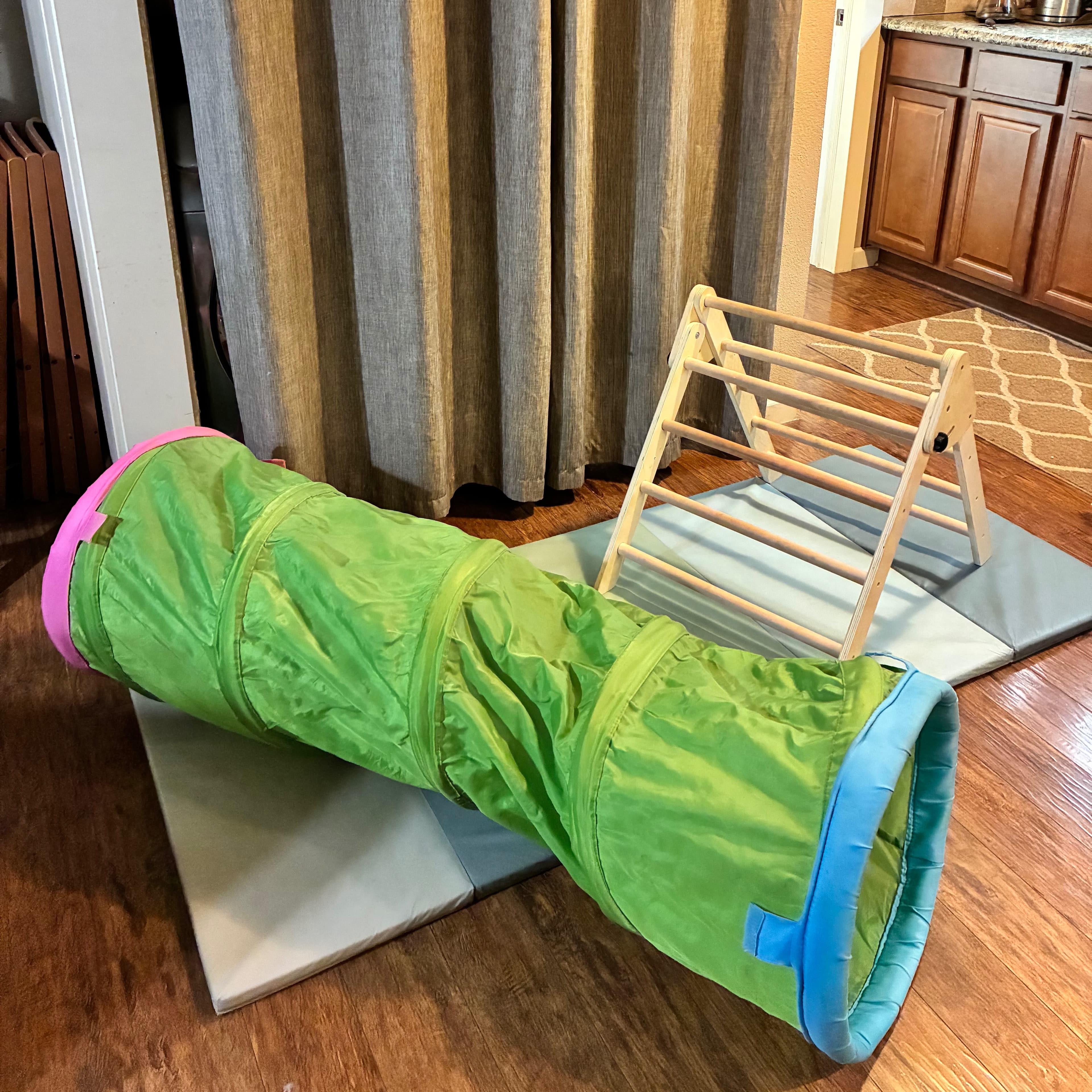 Little Crawlers Play Package
