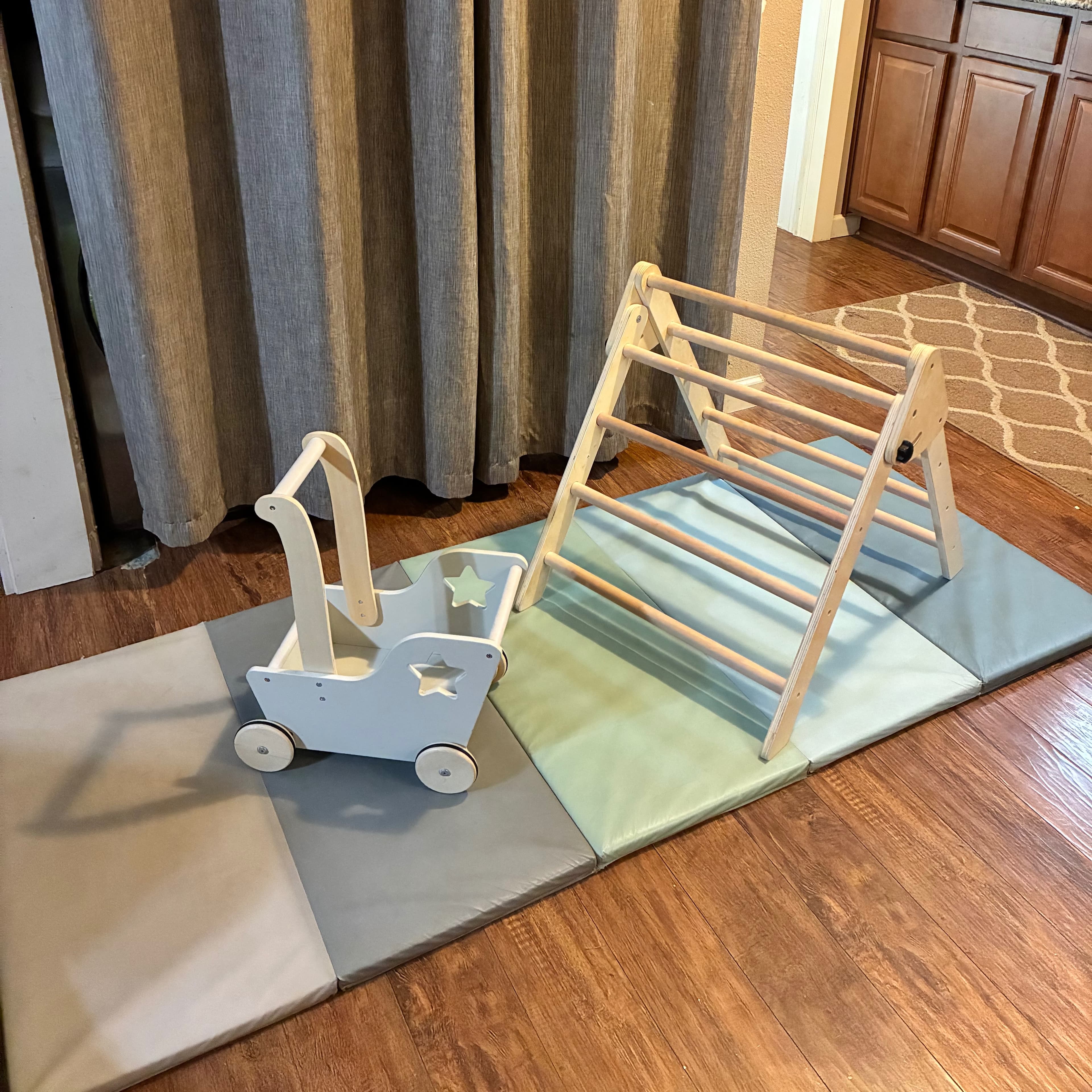 Little Walkers Play Package