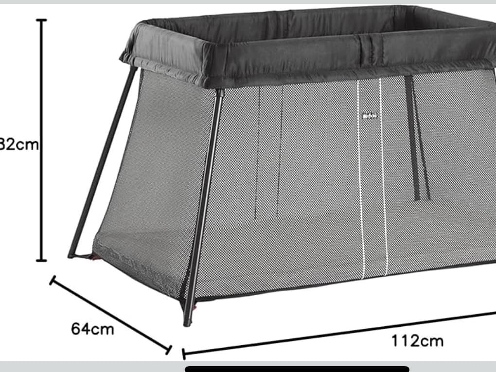 Travelling cot