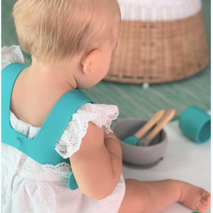 NUK EASY LEARNING BOWL, MinikOiOi SILICONE BIB, MUSHIE EDUCATIONAL SILICONE CUP 