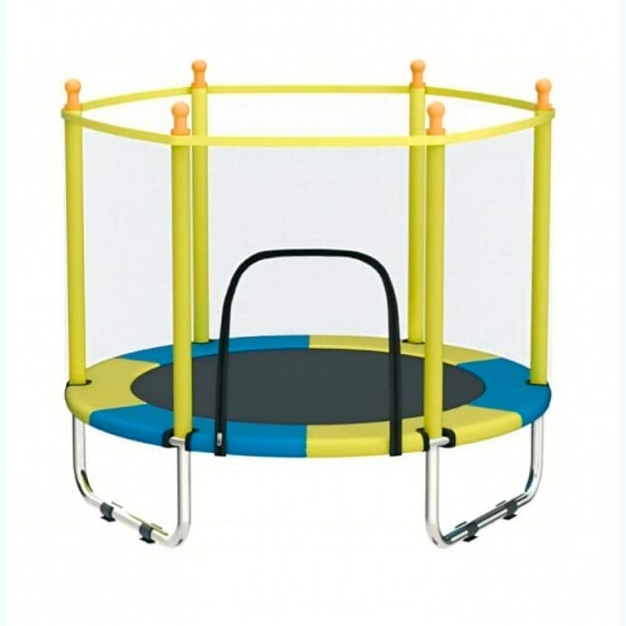 TRAMPOLINE WITH NET
