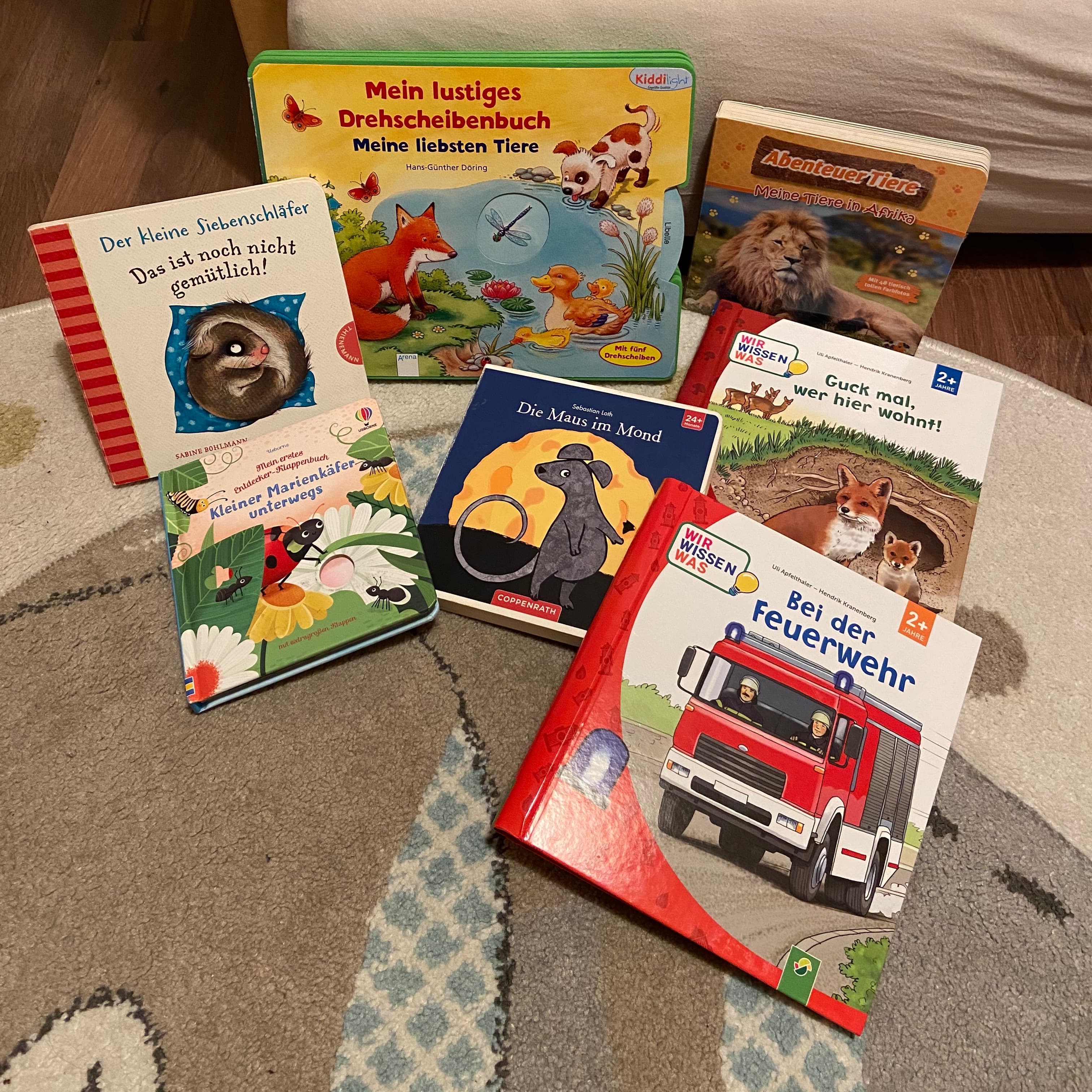 Different books in German DE/GER