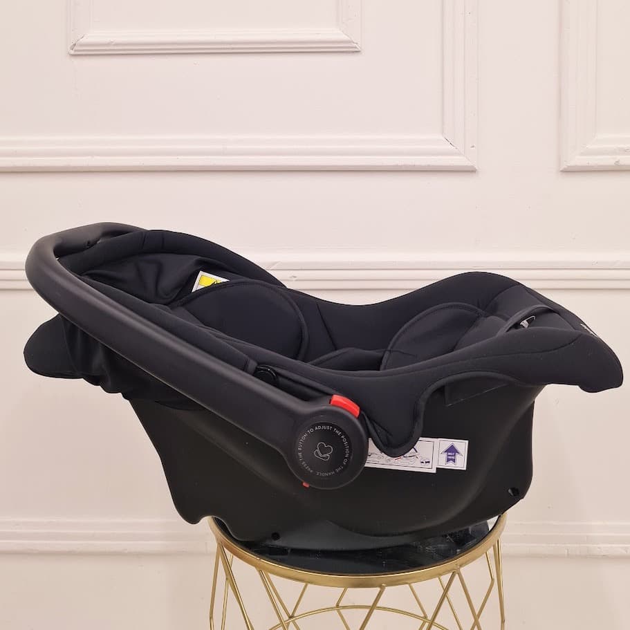 Infant car seat