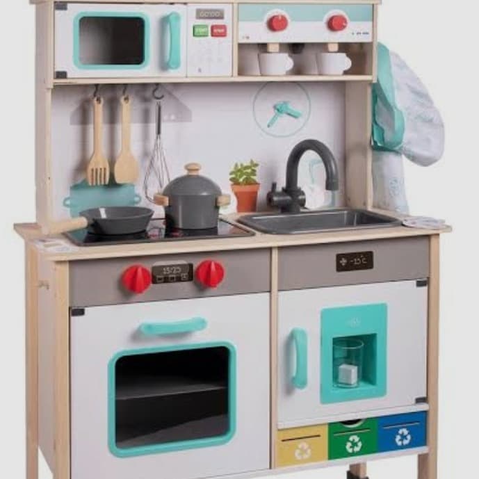 Play wooden kitchen