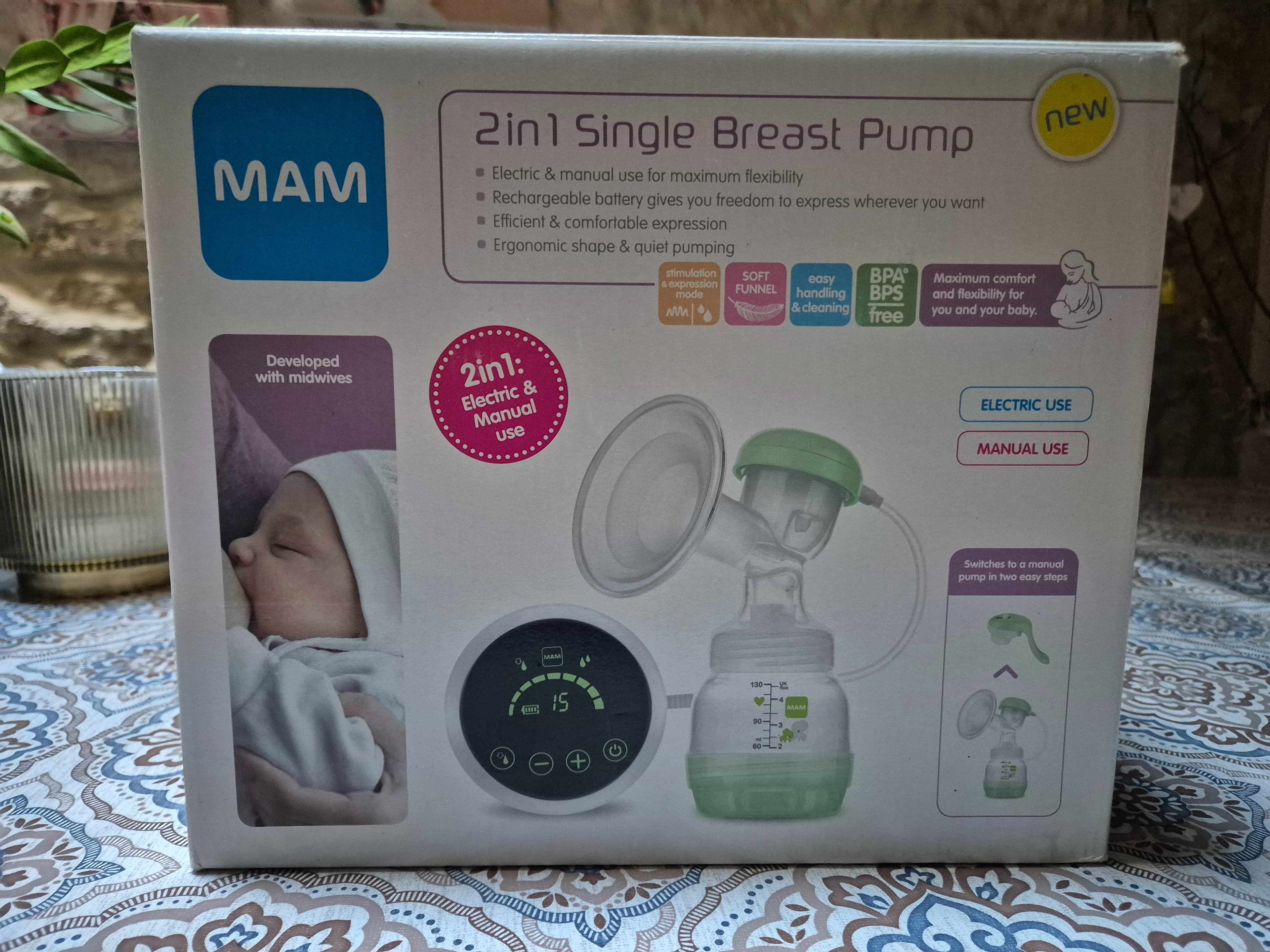 2-in-1 single breast pump.