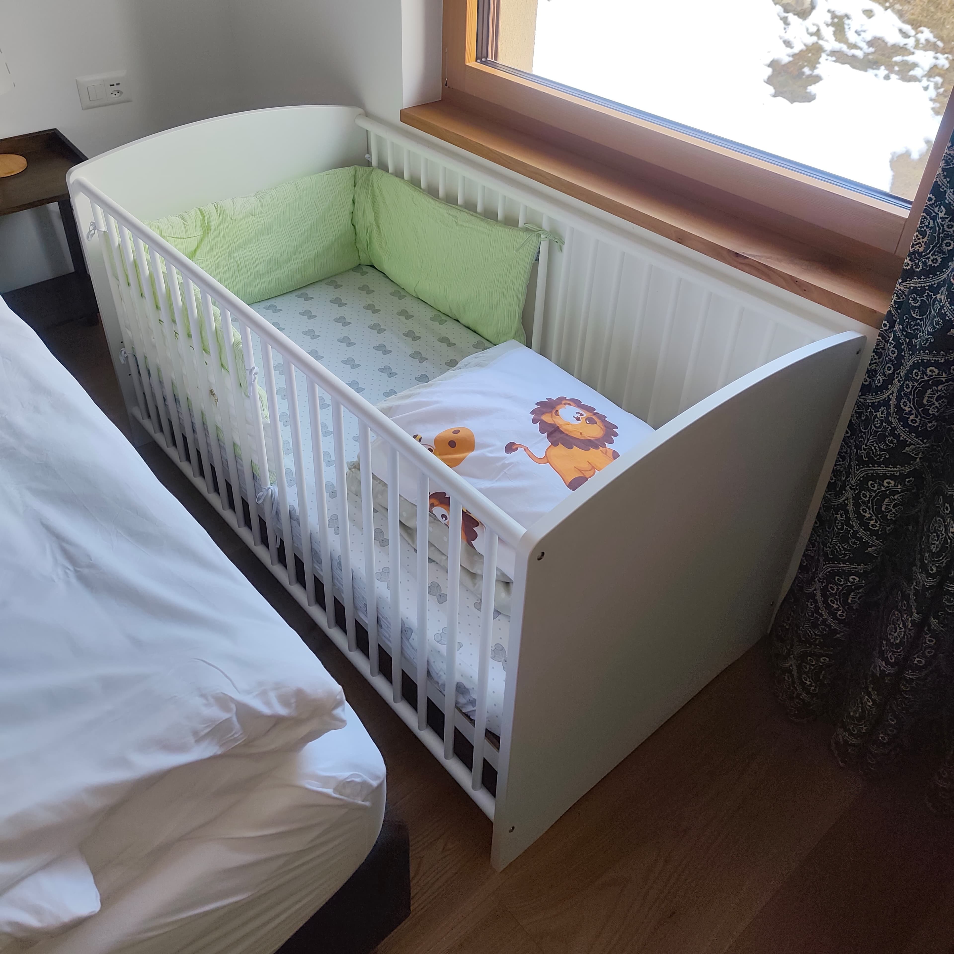 Kuli-Muli Wooden Crib | Full Comfort Sleep System (140x70)
