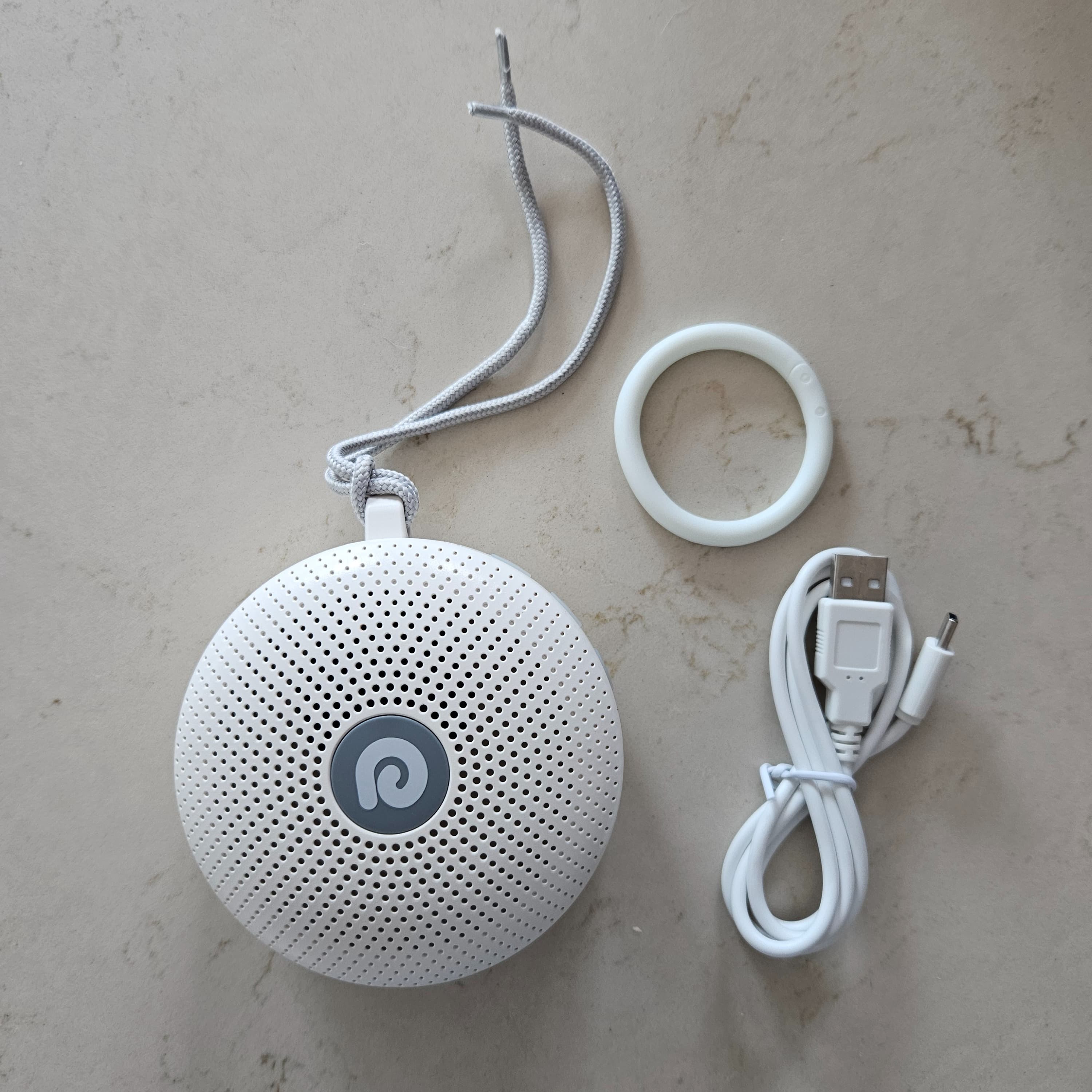 Dreamegg D11 Max | Portable Travel Sound Machine