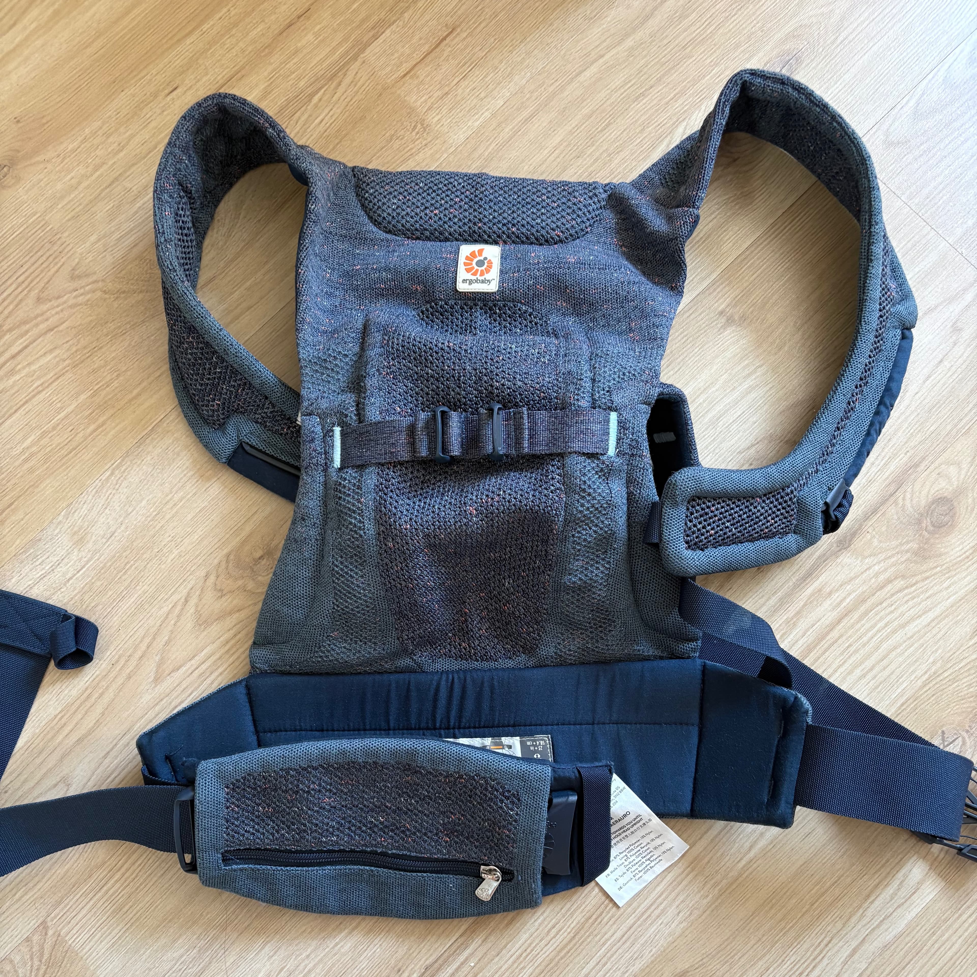 Ergobaby aerloom aurora carrier