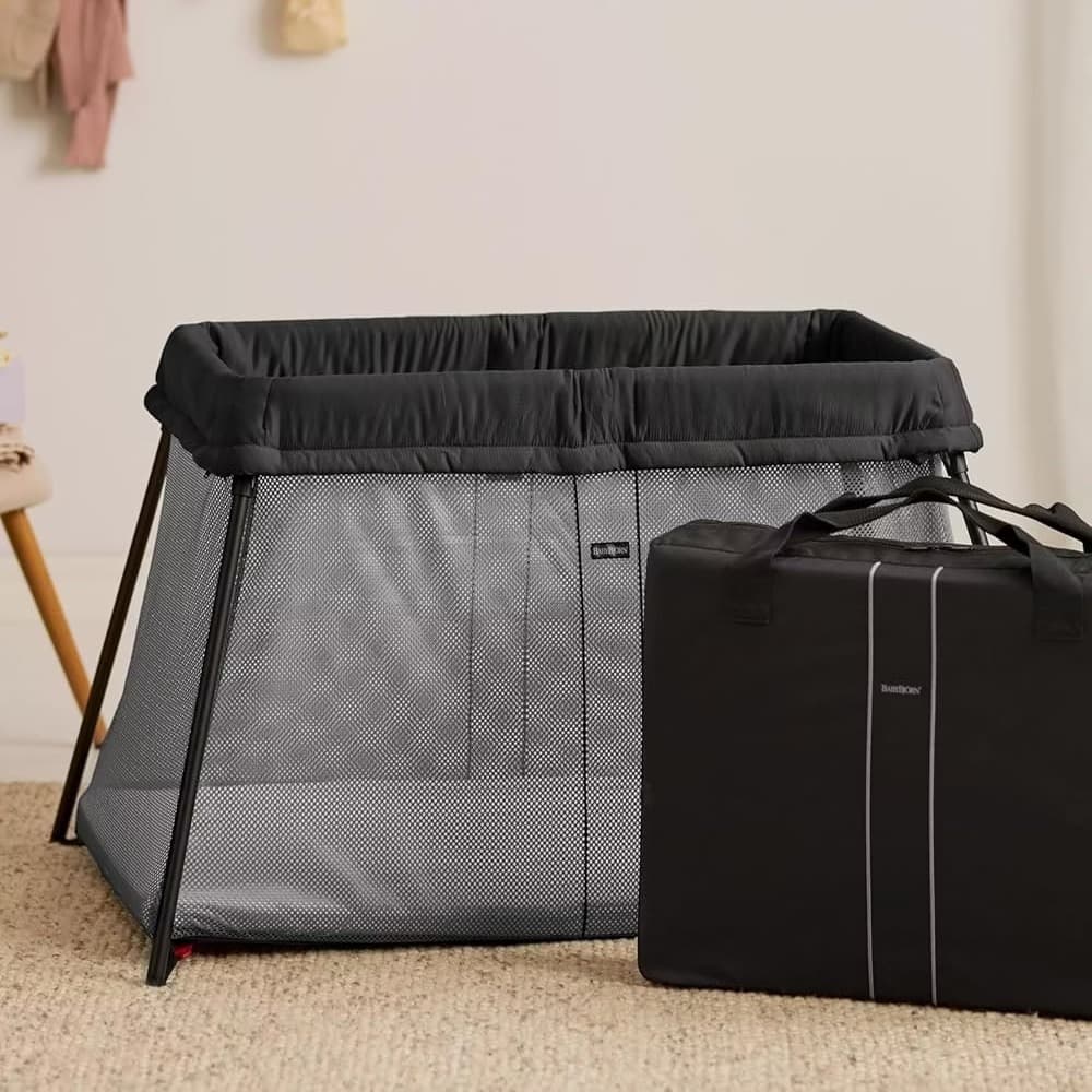 BabyBjörn Travel Crib Light