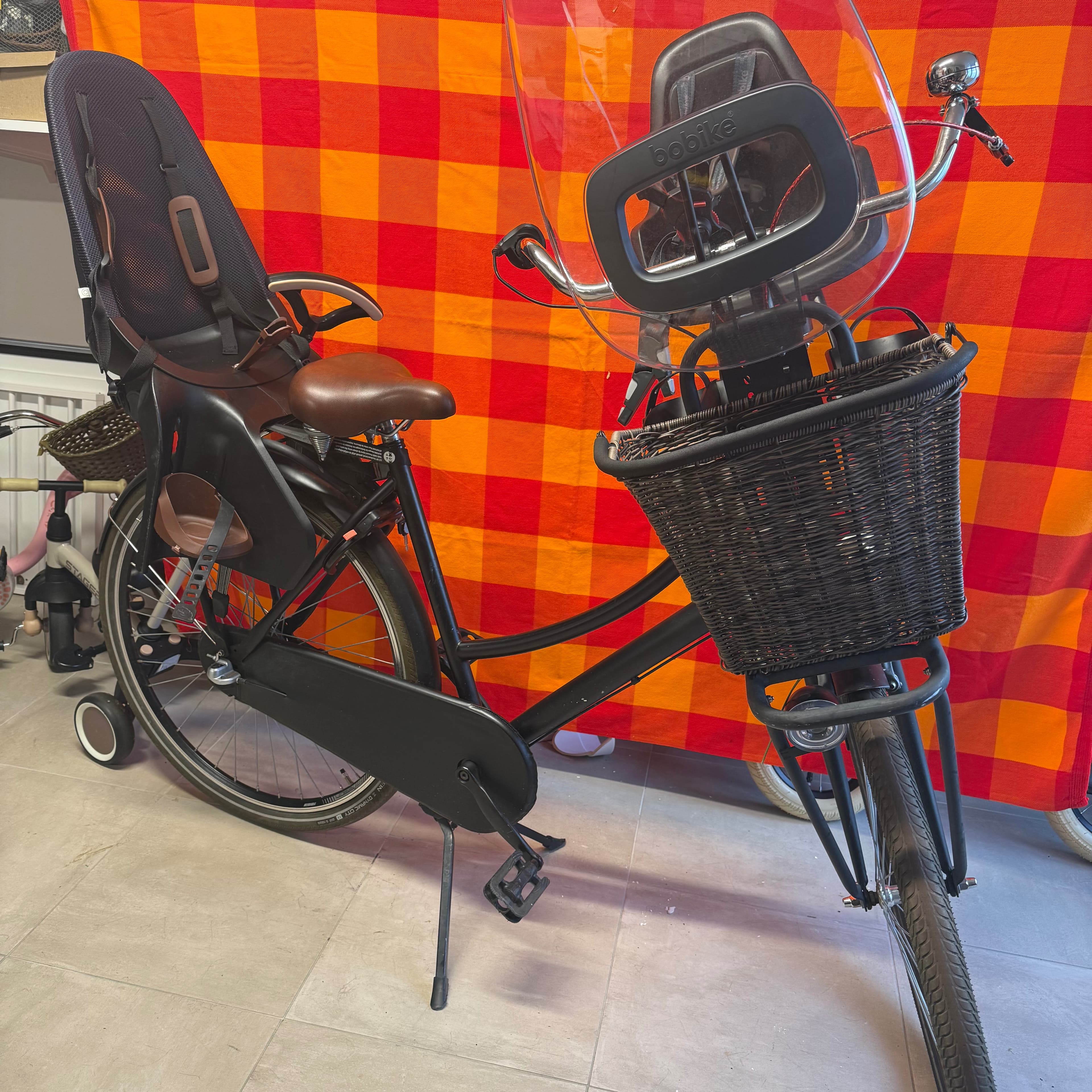 Bicicletta da donna con due seggiolini per bambini  - 3