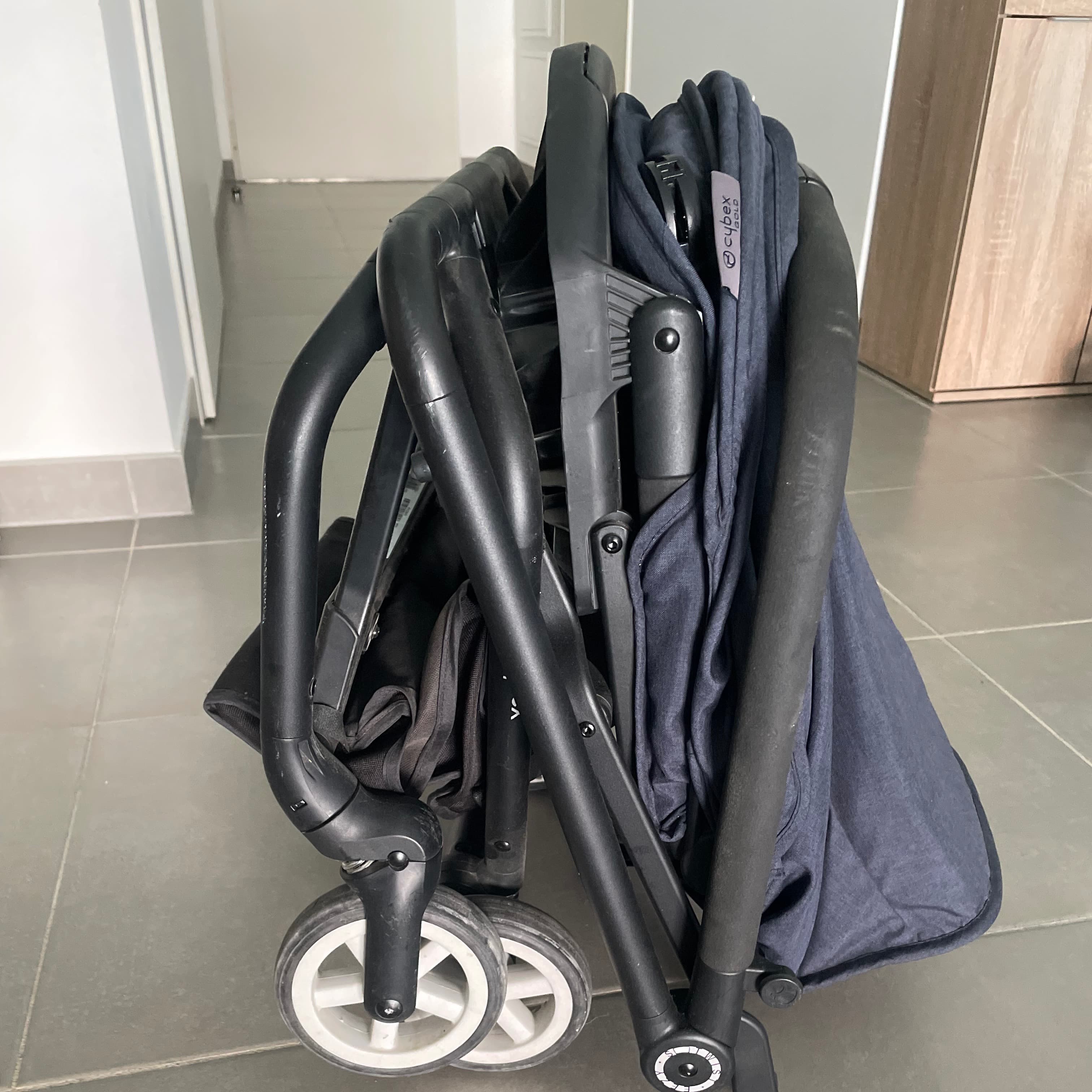 Cybex Eezy S  - 2