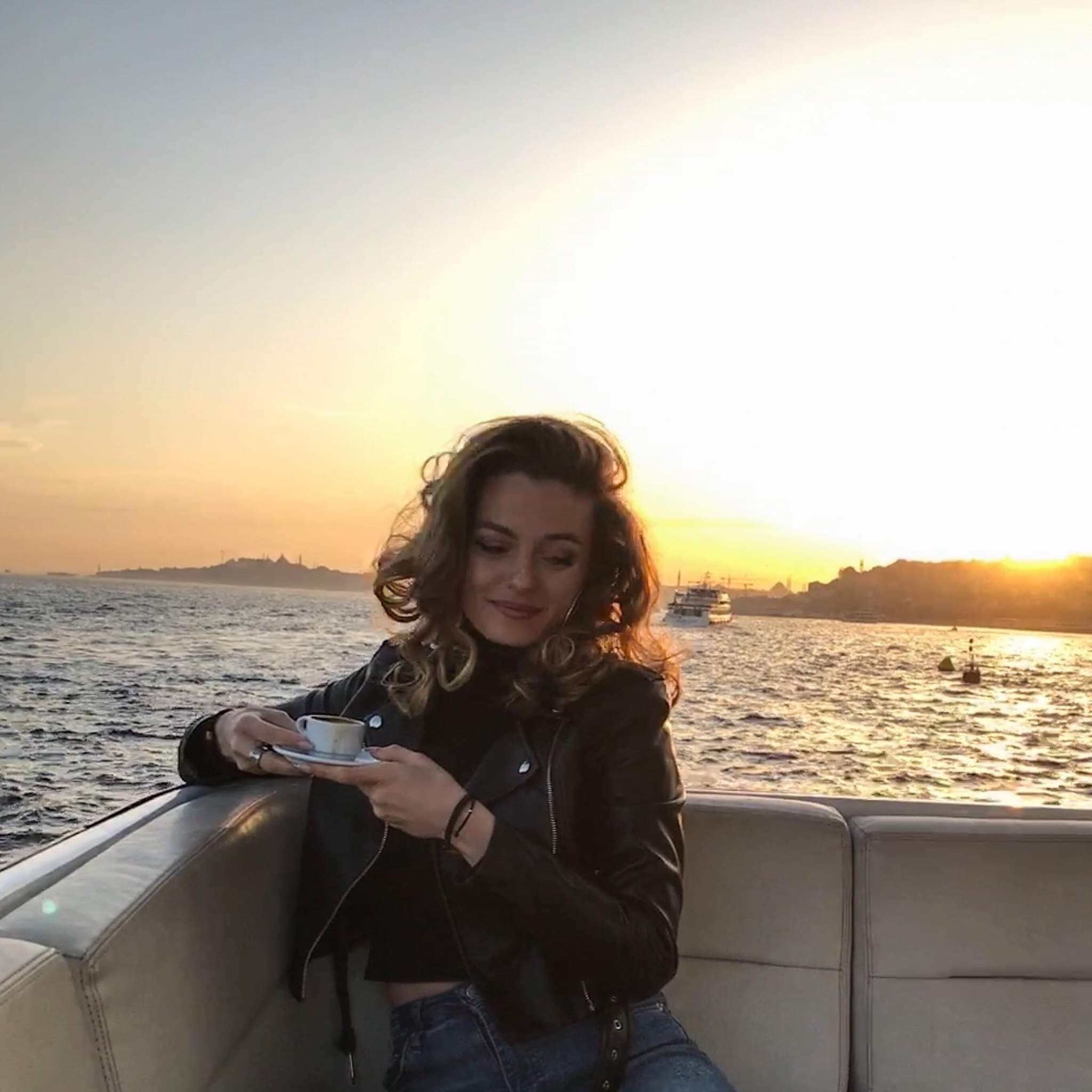 Sezel K.