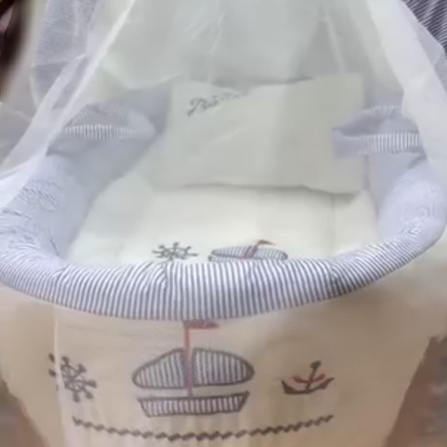 Cradle or Moses 