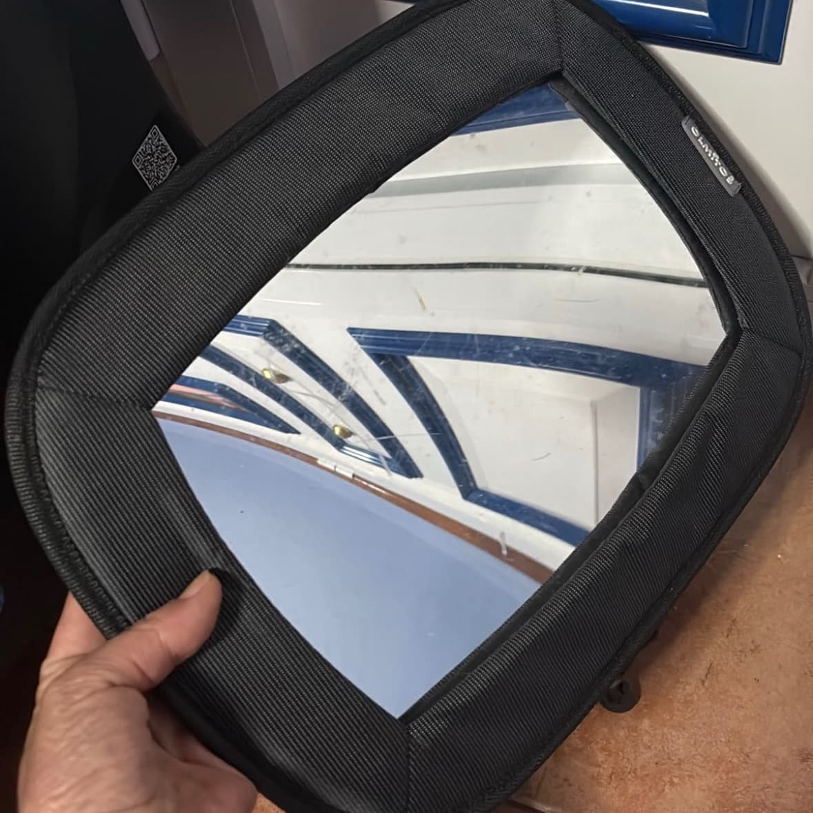Olmitos car mirror