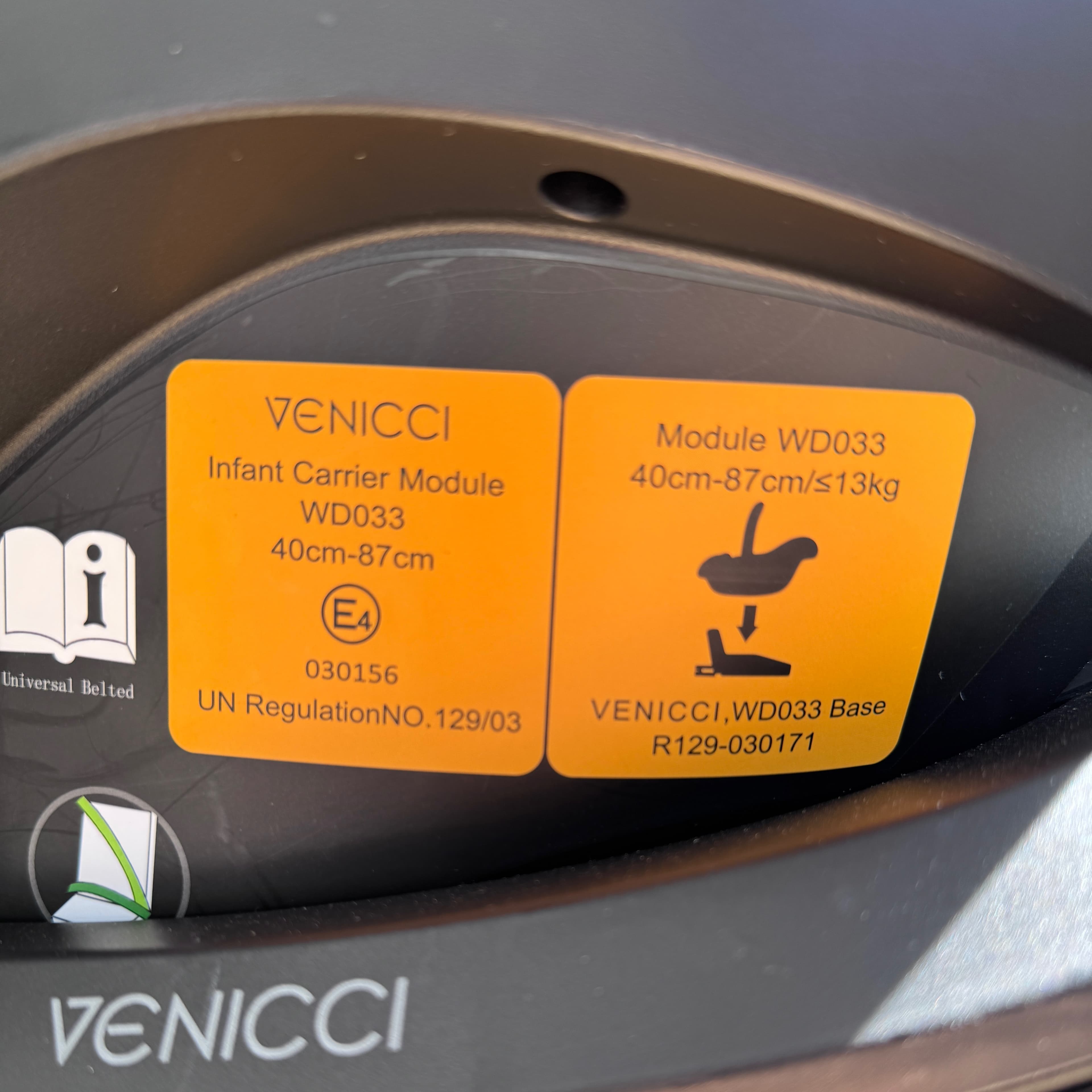 Venici Engo i-Size Newborn Car Seat and ISOFIX Base - 4