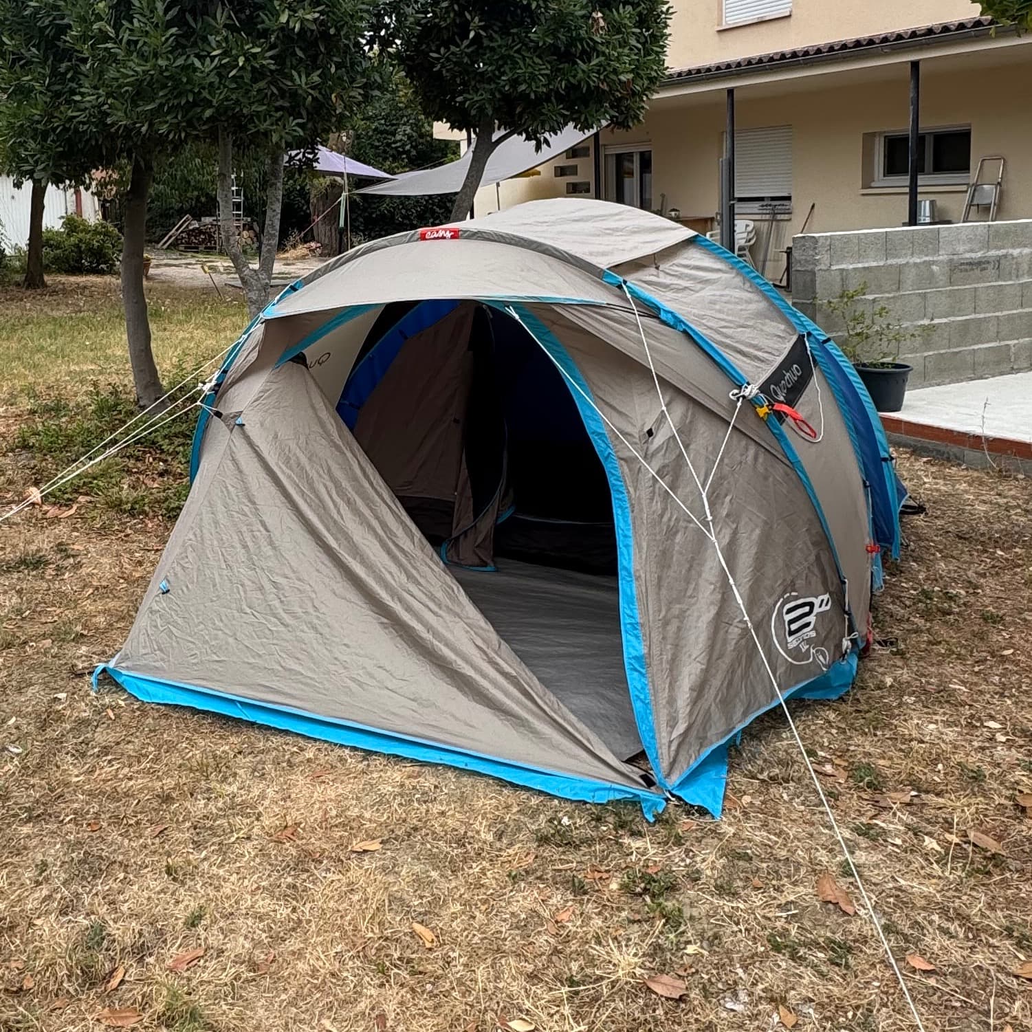 Quechua 2 second XXL tent