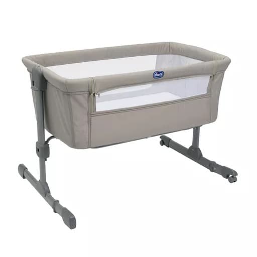 Chicco Essential bedside crib
