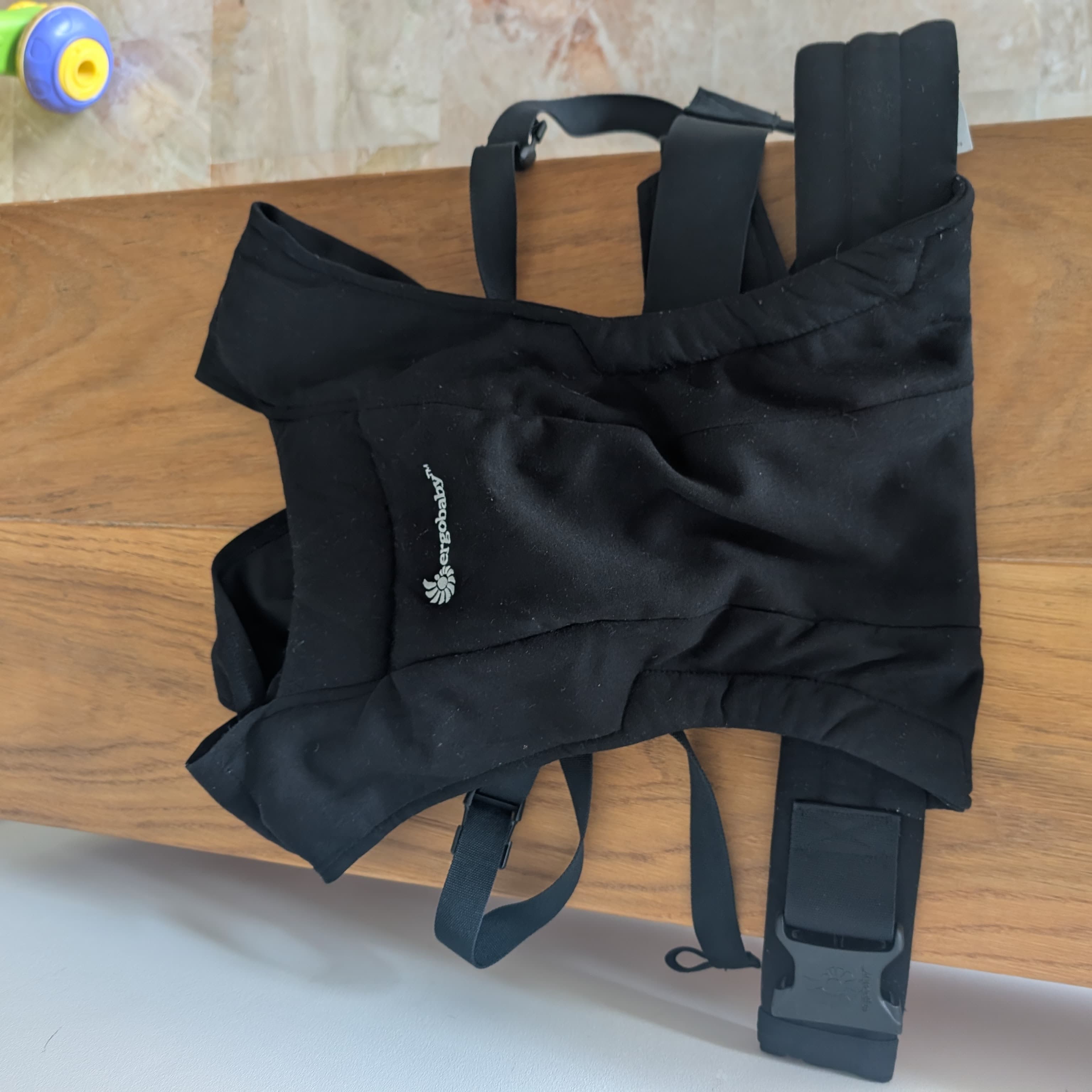 Ergobaby - Embrace - Pure Black