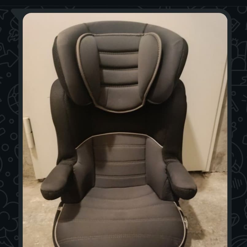 Norauto high-back booster seat