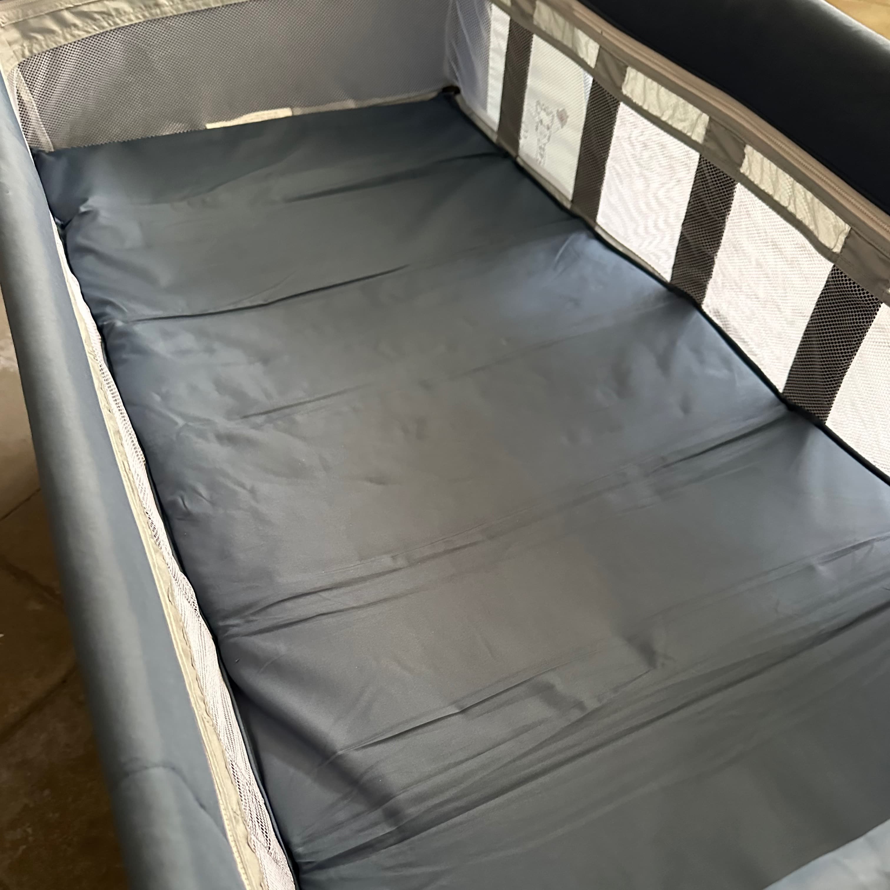 Il letto pieghevole Sophie la Girafe® di Renolux  - 16