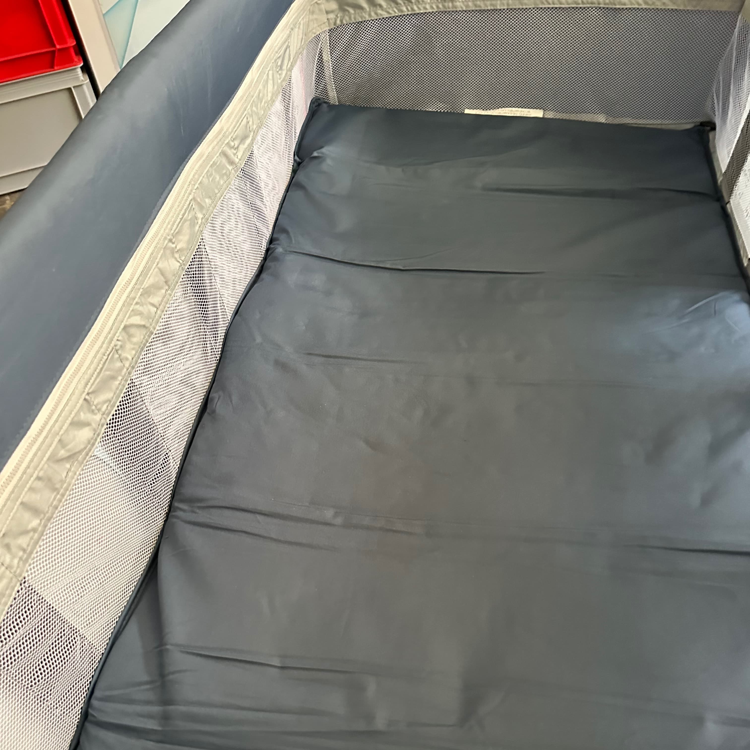 Il letto pieghevole Sophie la Girafe® di Renolux  - 8