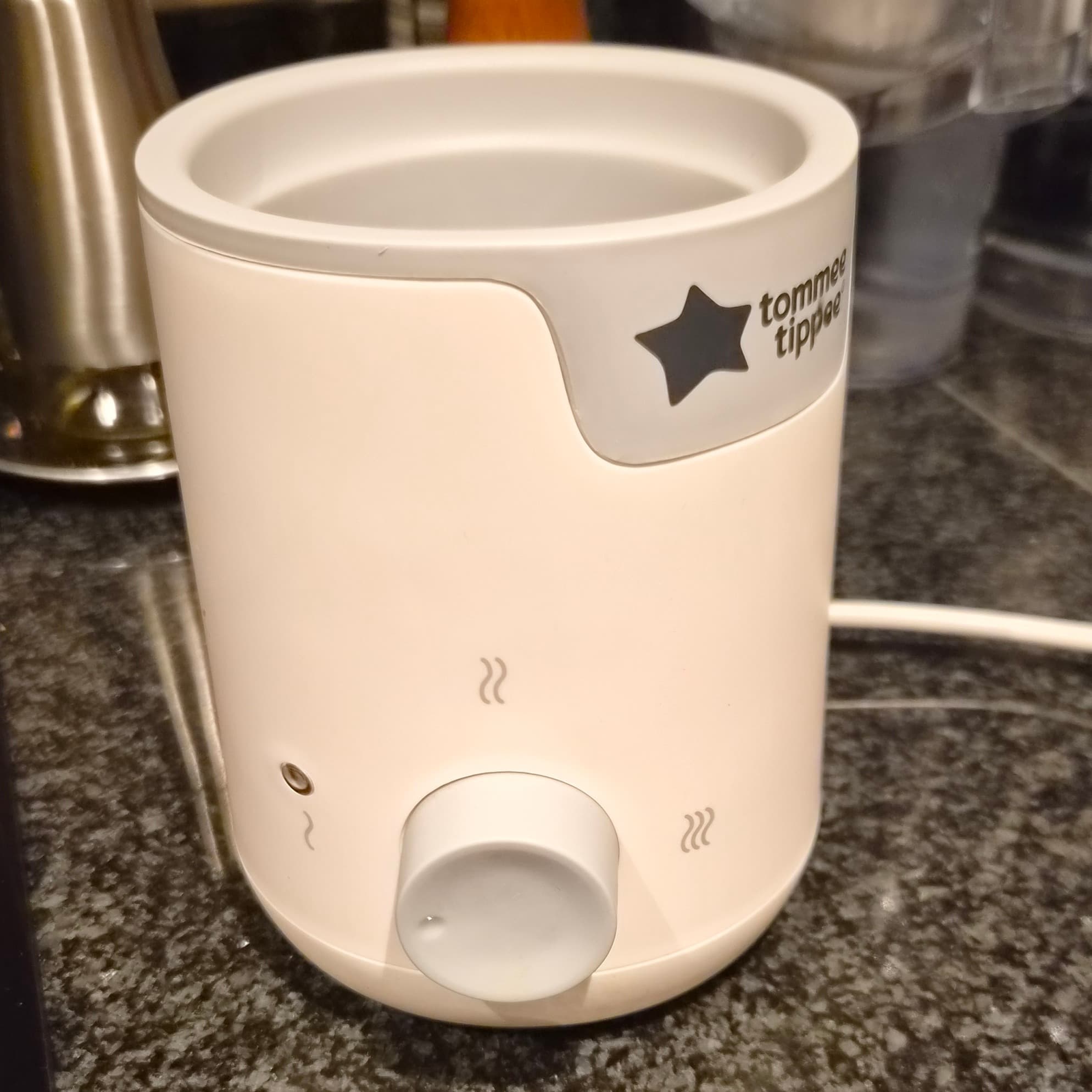Tommee Tippee Tommee Tippee Food and Bottle Warmer White 