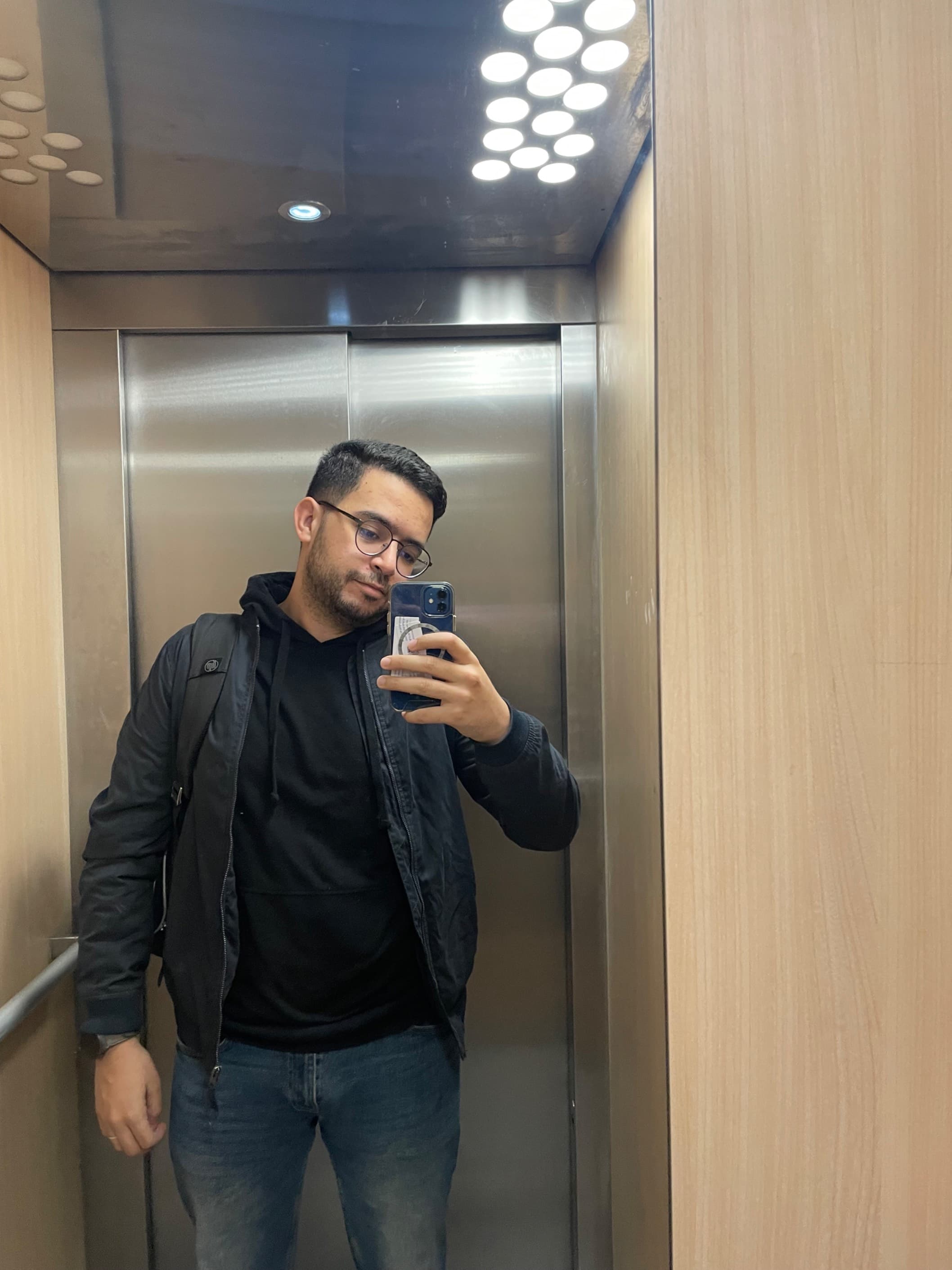 Mehdi M.