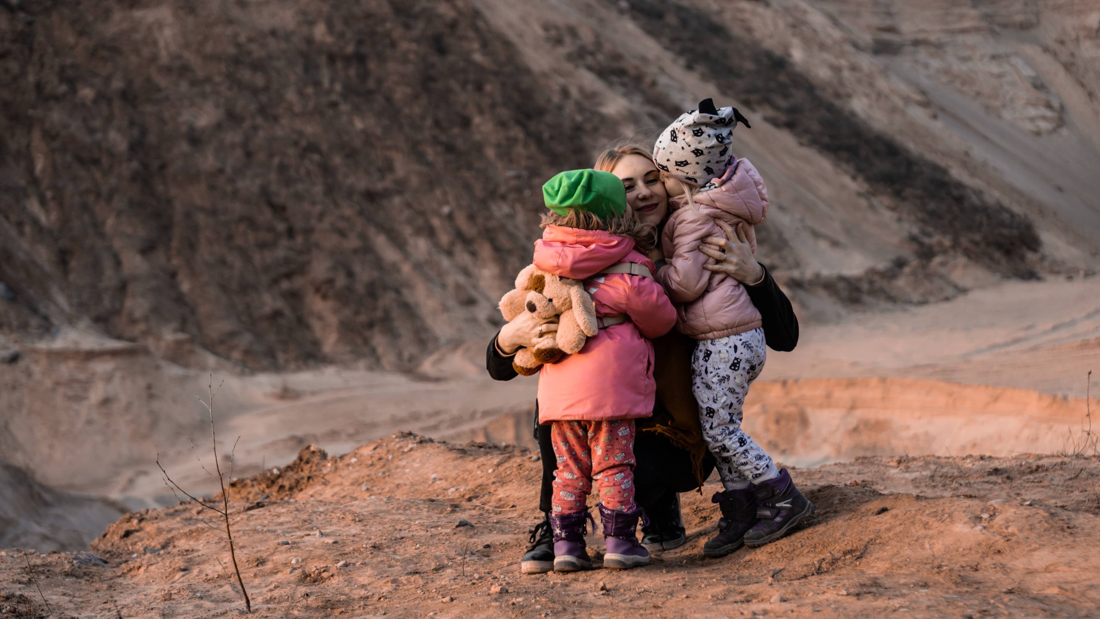 A Parent's Guide: Balancing Work, School, and Family Travel