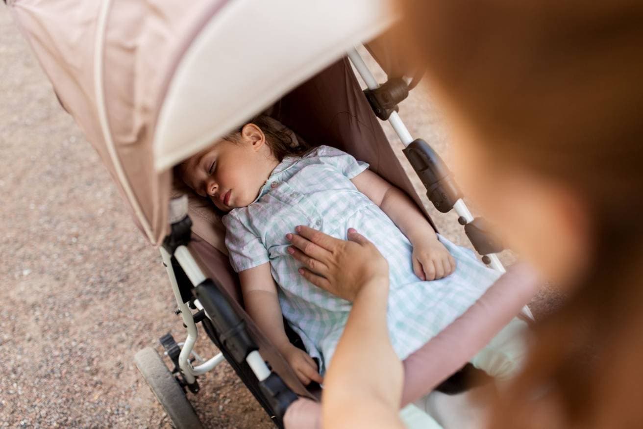 Essential Tips for Stroller Naps on Family Vacation