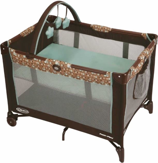 Graco Pack n Play Foldable Cot / Up to 15 Kg