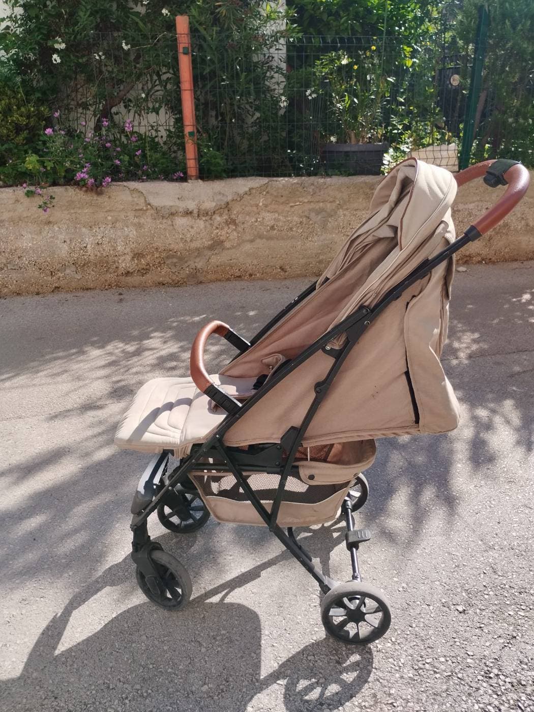 Free On stroller - 3