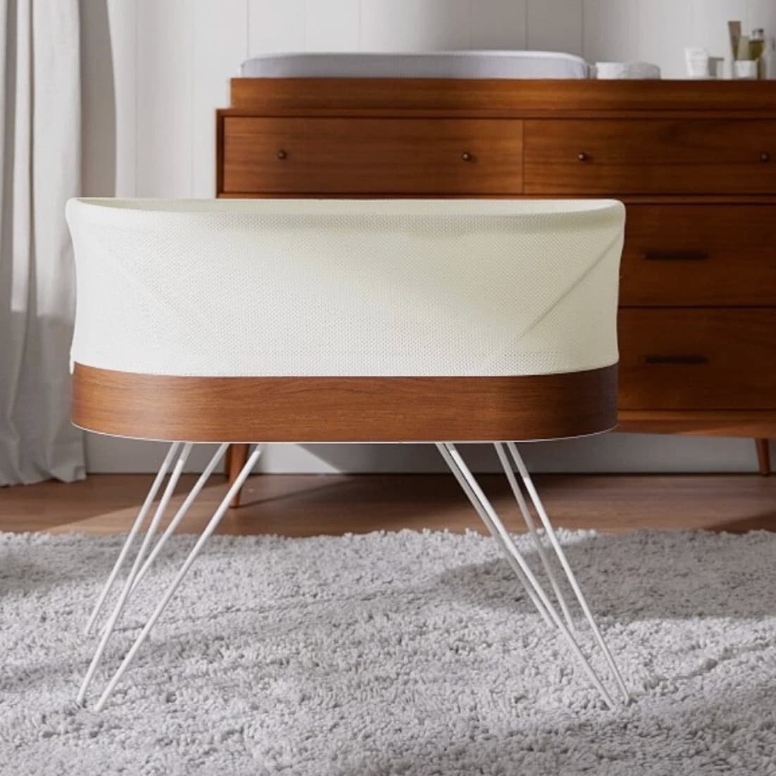 SNOO Smart Sleeper Bassinet