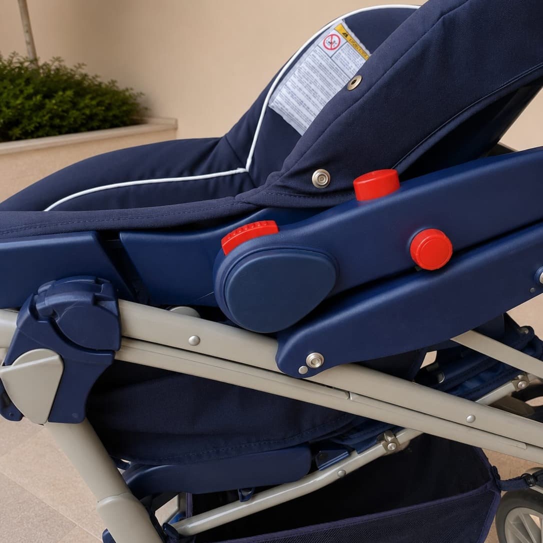Passeggino Chicco + Ovetto + base per auto💙 - 8