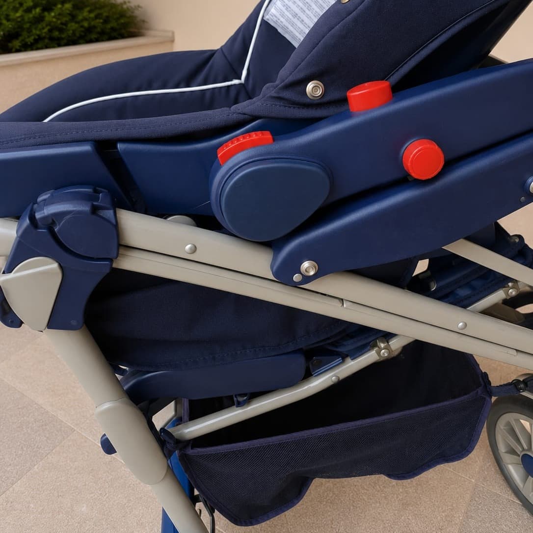 Passeggino Chicco + Ovetto + base per auto💙 - 4