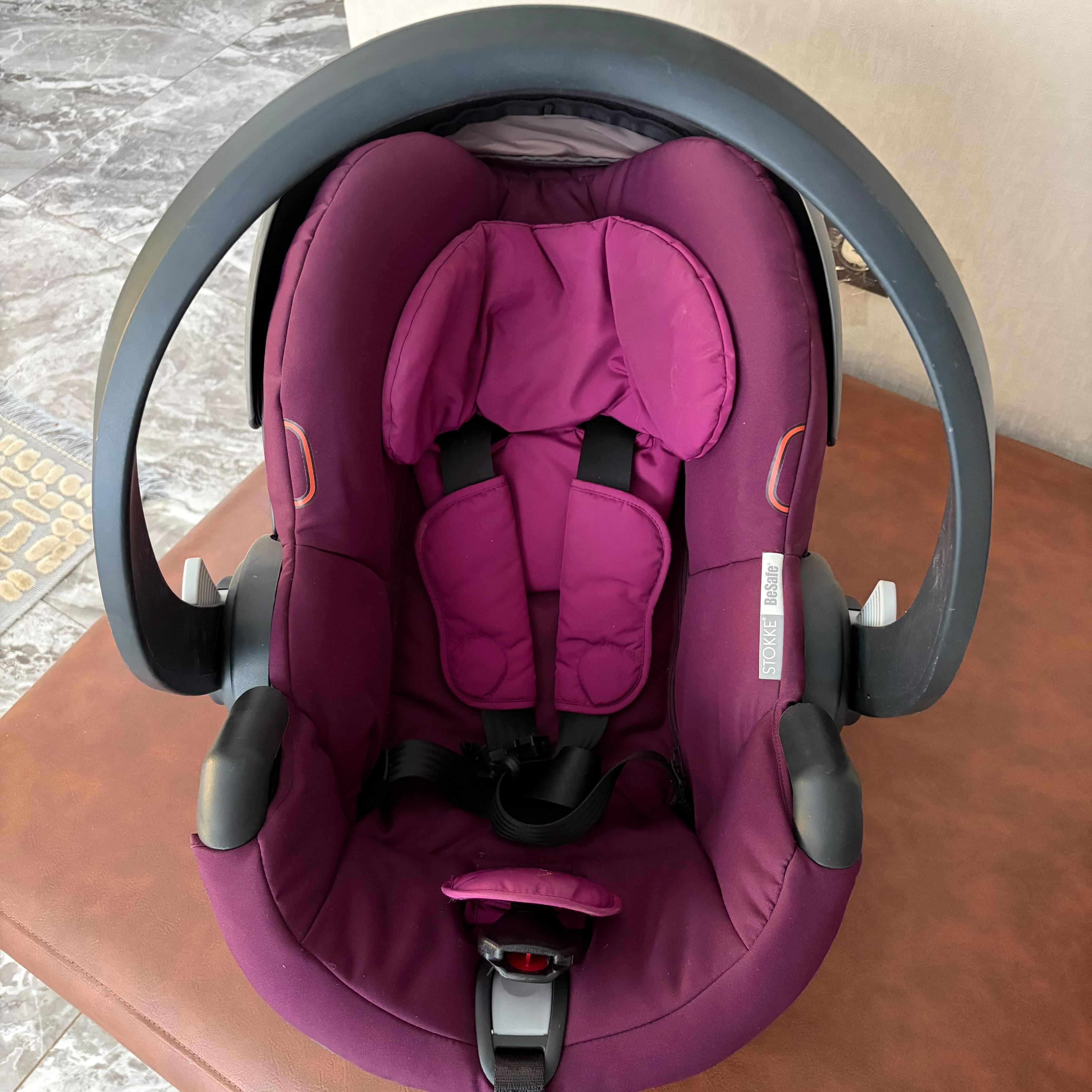 Stokke iZi Go Infant Car Seat