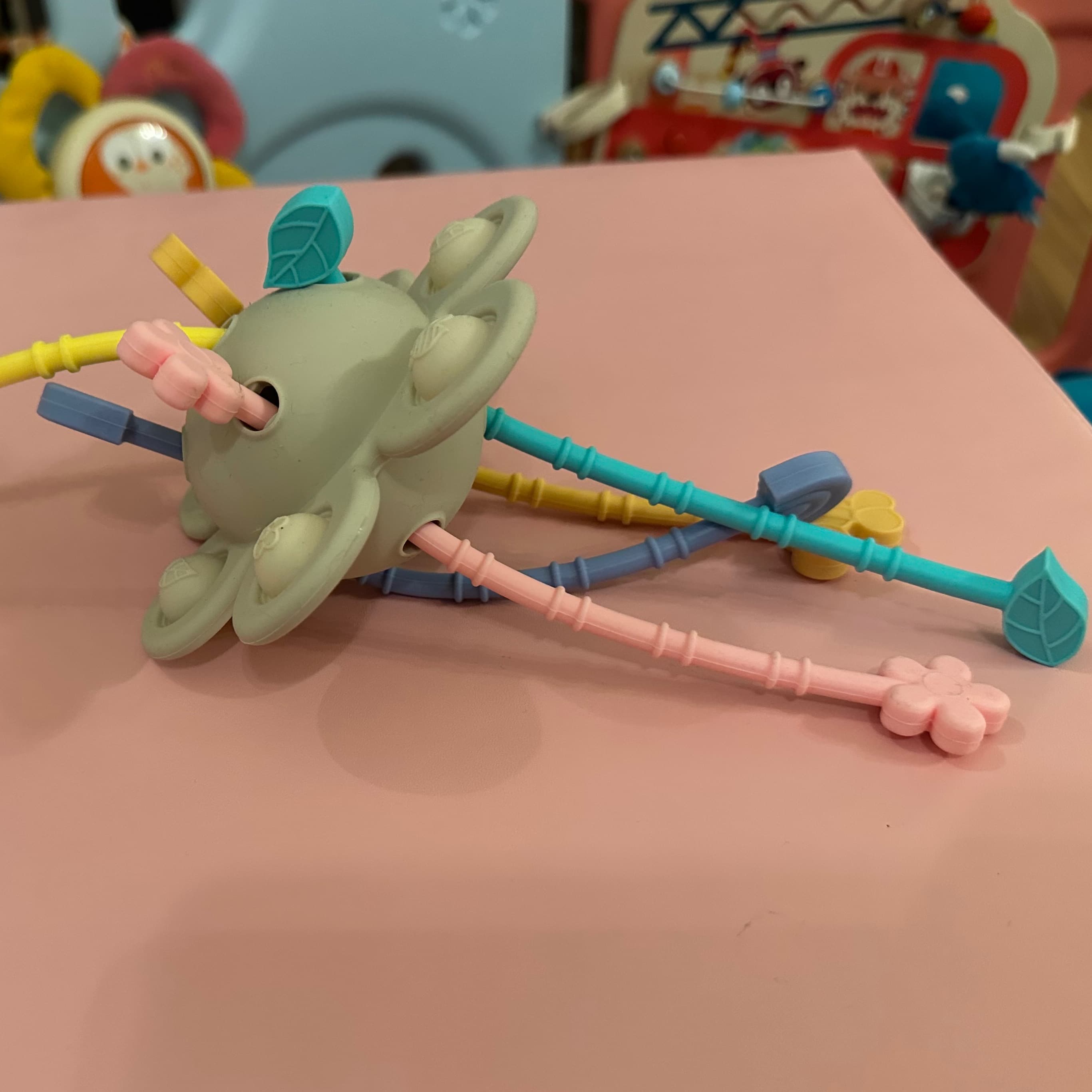 Set di 10 giocattoli/giochi tra cui scegliere (diversi esempi nelle foto). - 4