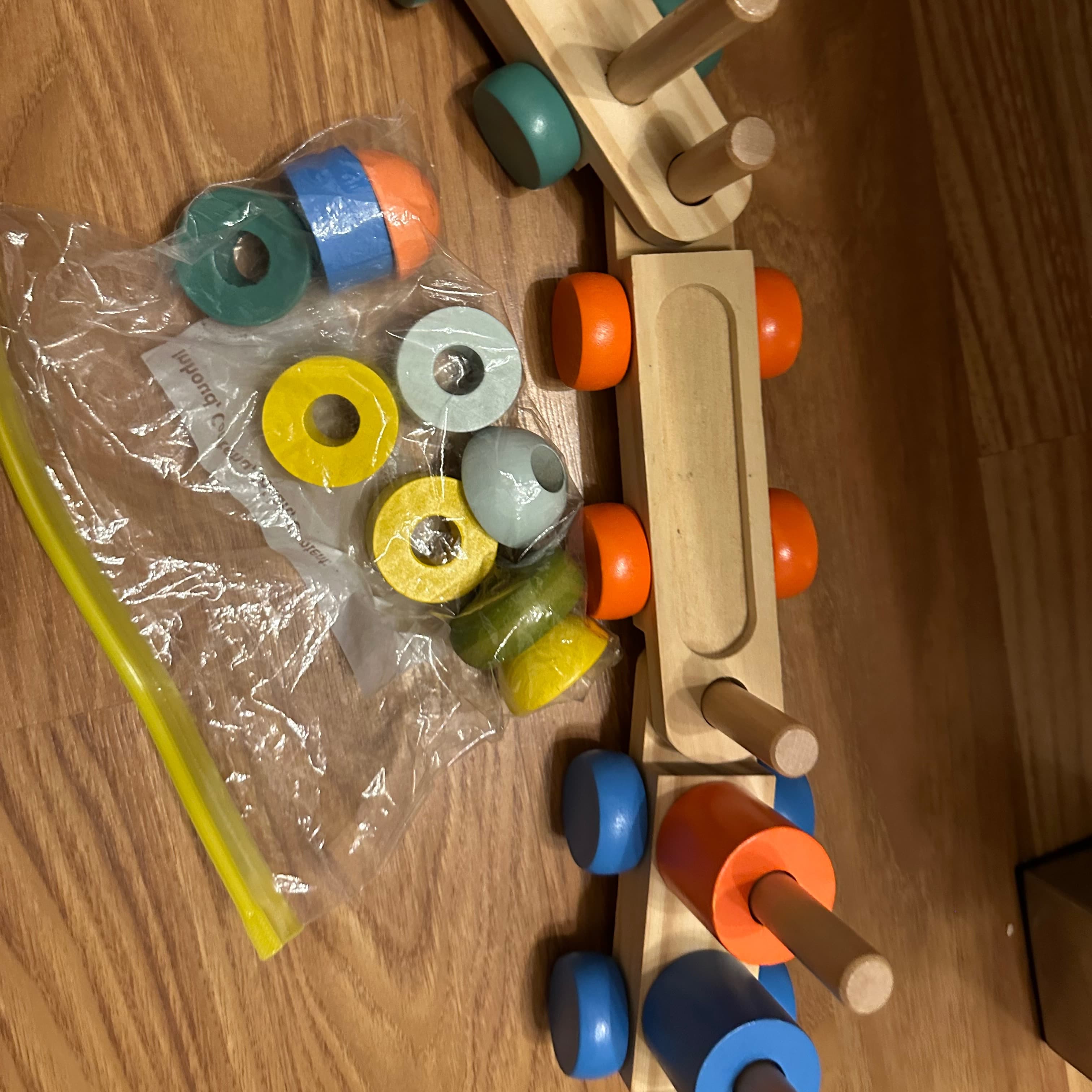 Set di 10 giocattoli/giochi tra cui scegliere (diversi esempi nelle foto). - 21