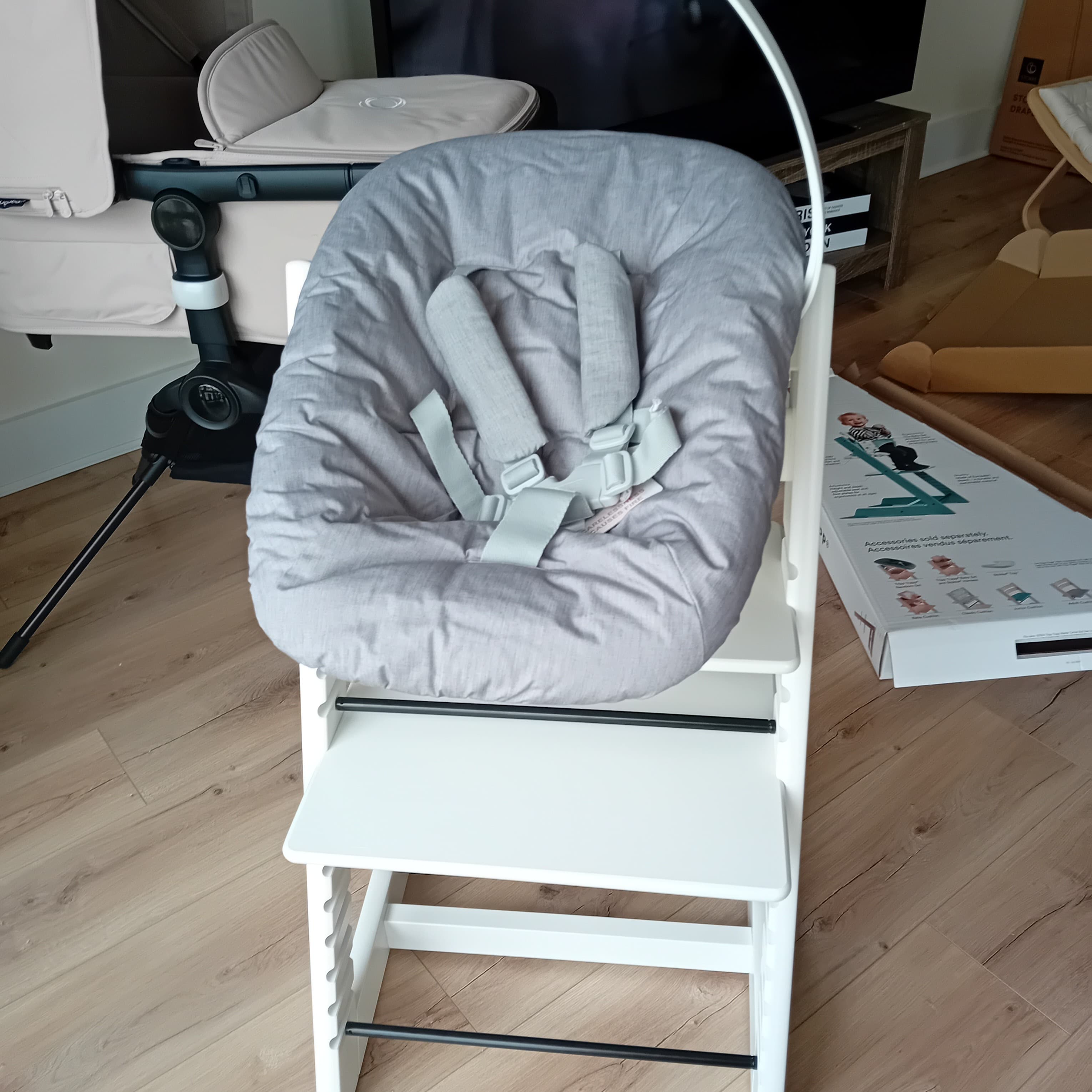 Tripp traps with newborn set - 2