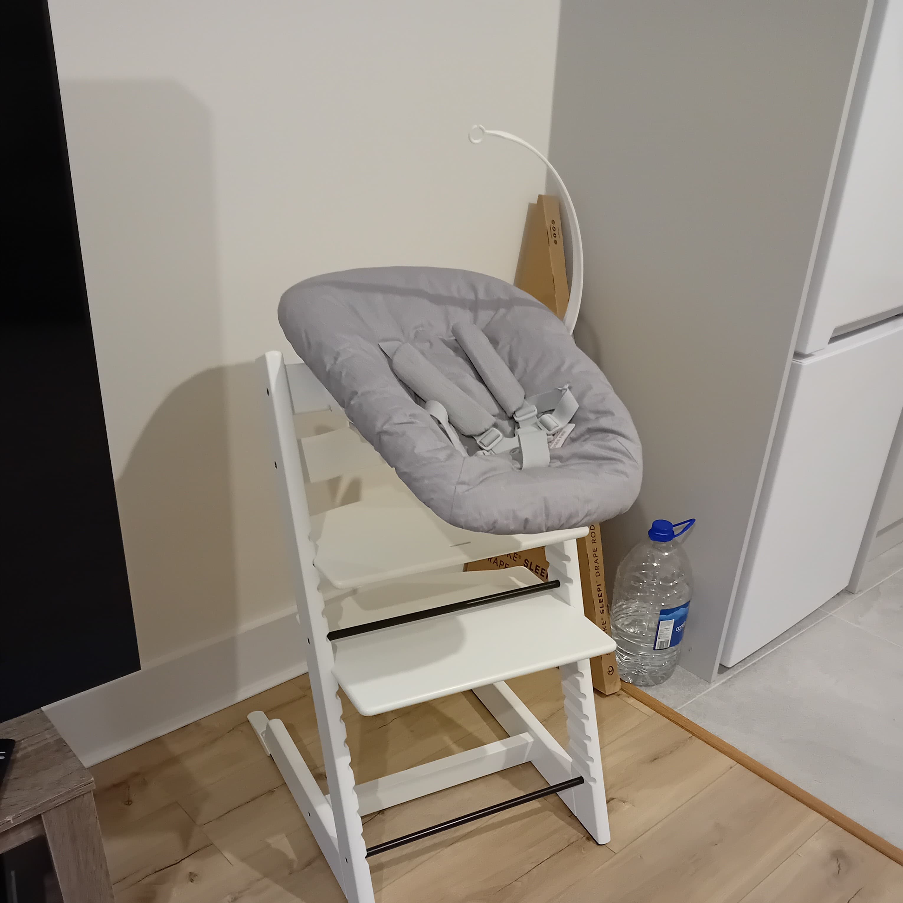 Tripp traps with newborn set - 3