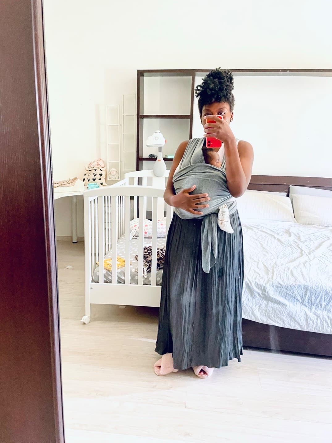 Baby-wearing carrier