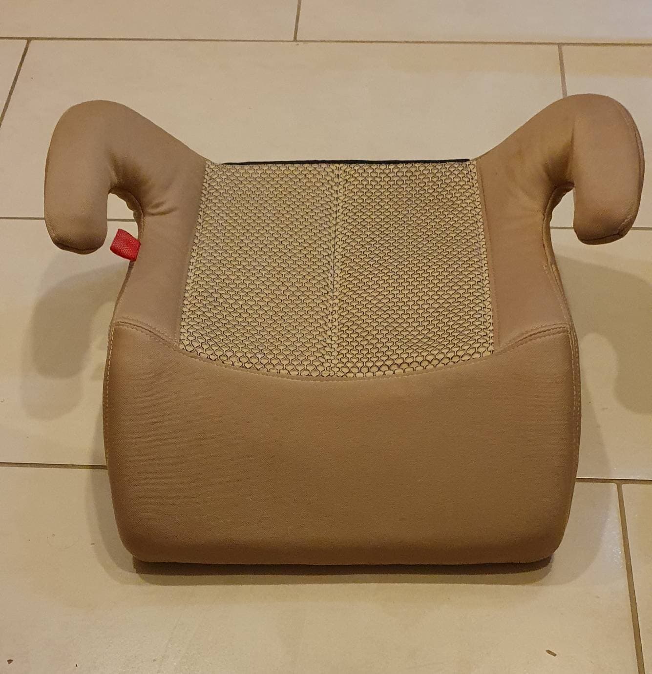 Car seat booster (22-36kg)