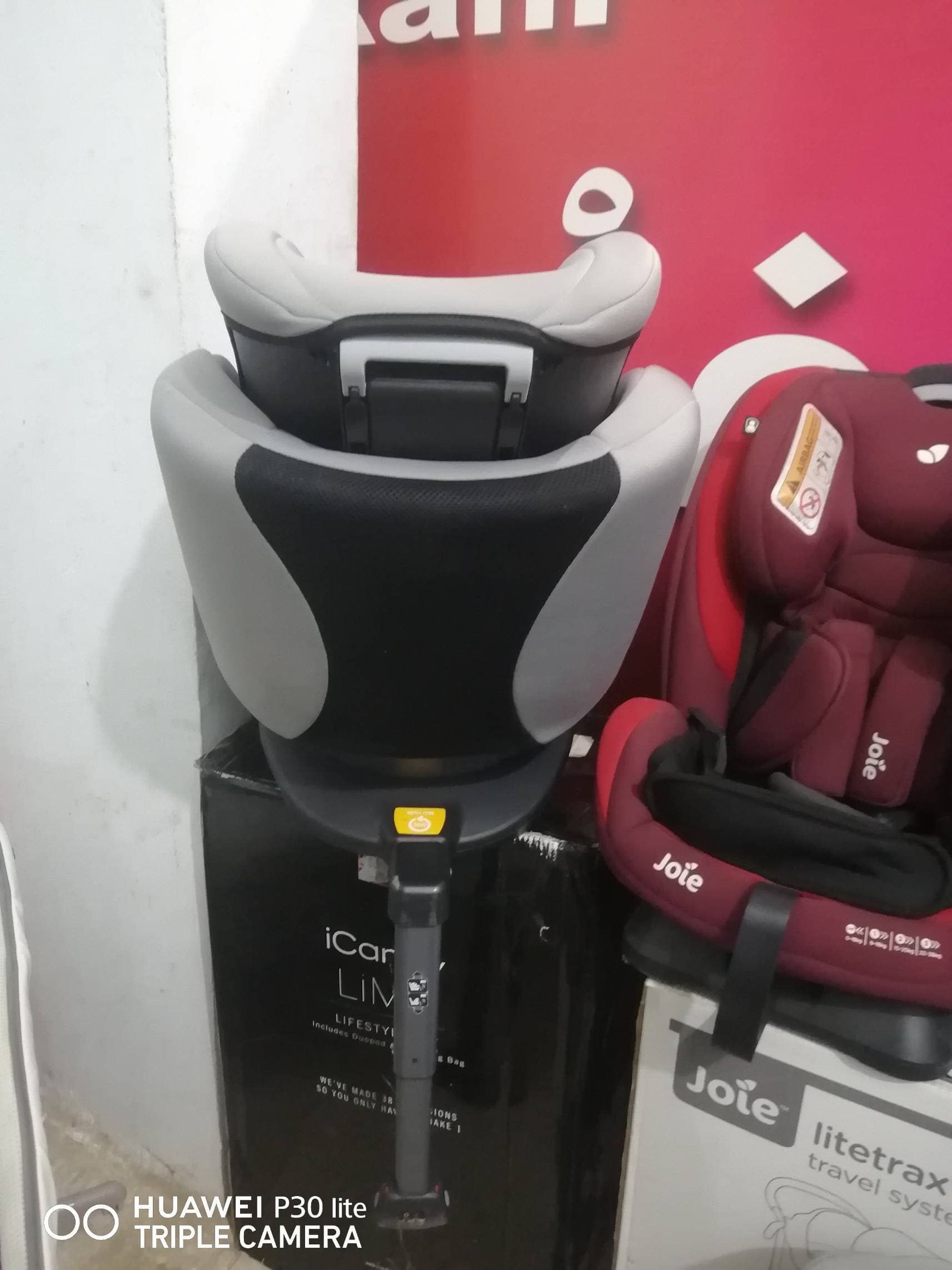 Joie spin 360 carseat - 4