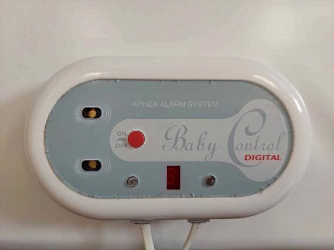 Baby Control BC breathing monitor 2-panel