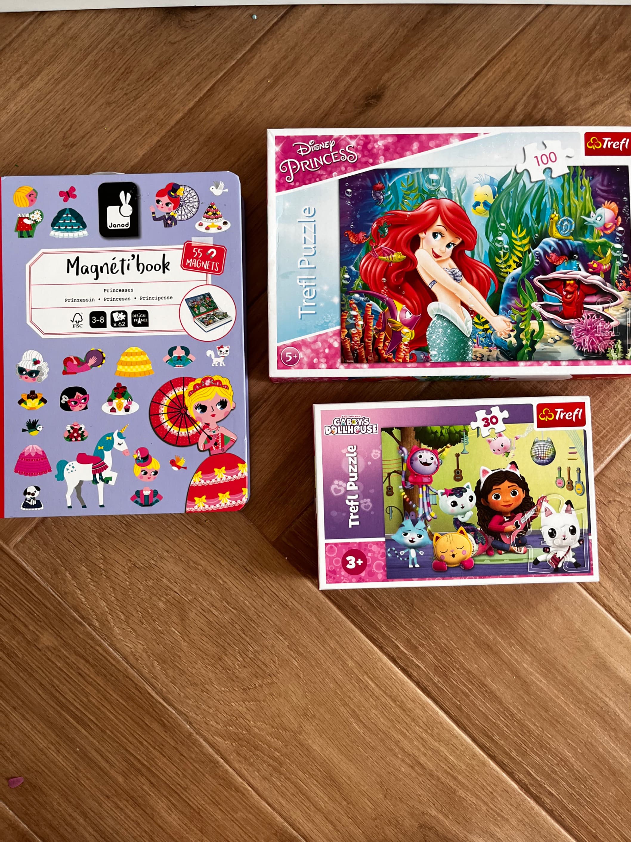 Toys box for girls