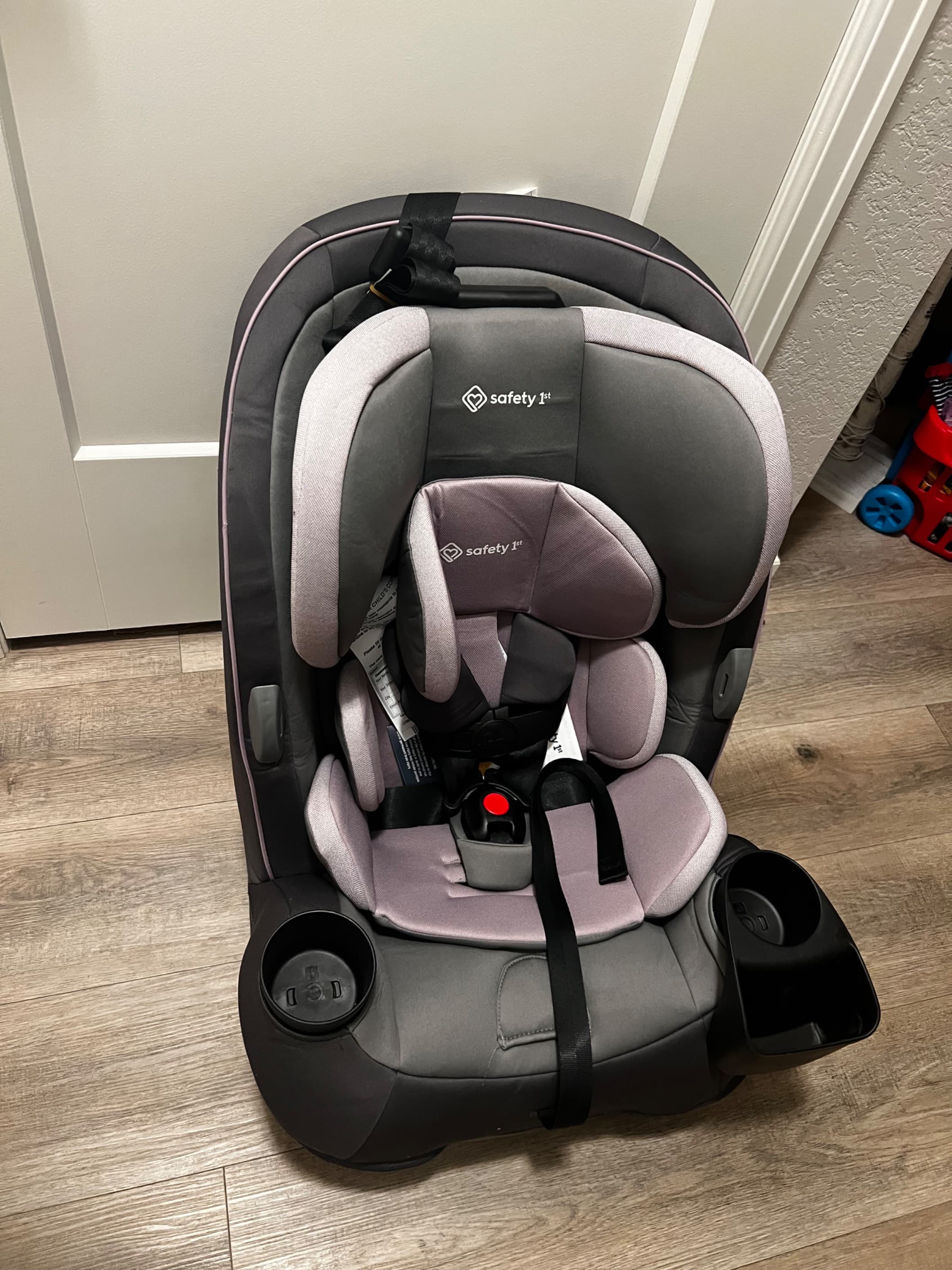Safety 1st All-in-one convertible car seat - 4