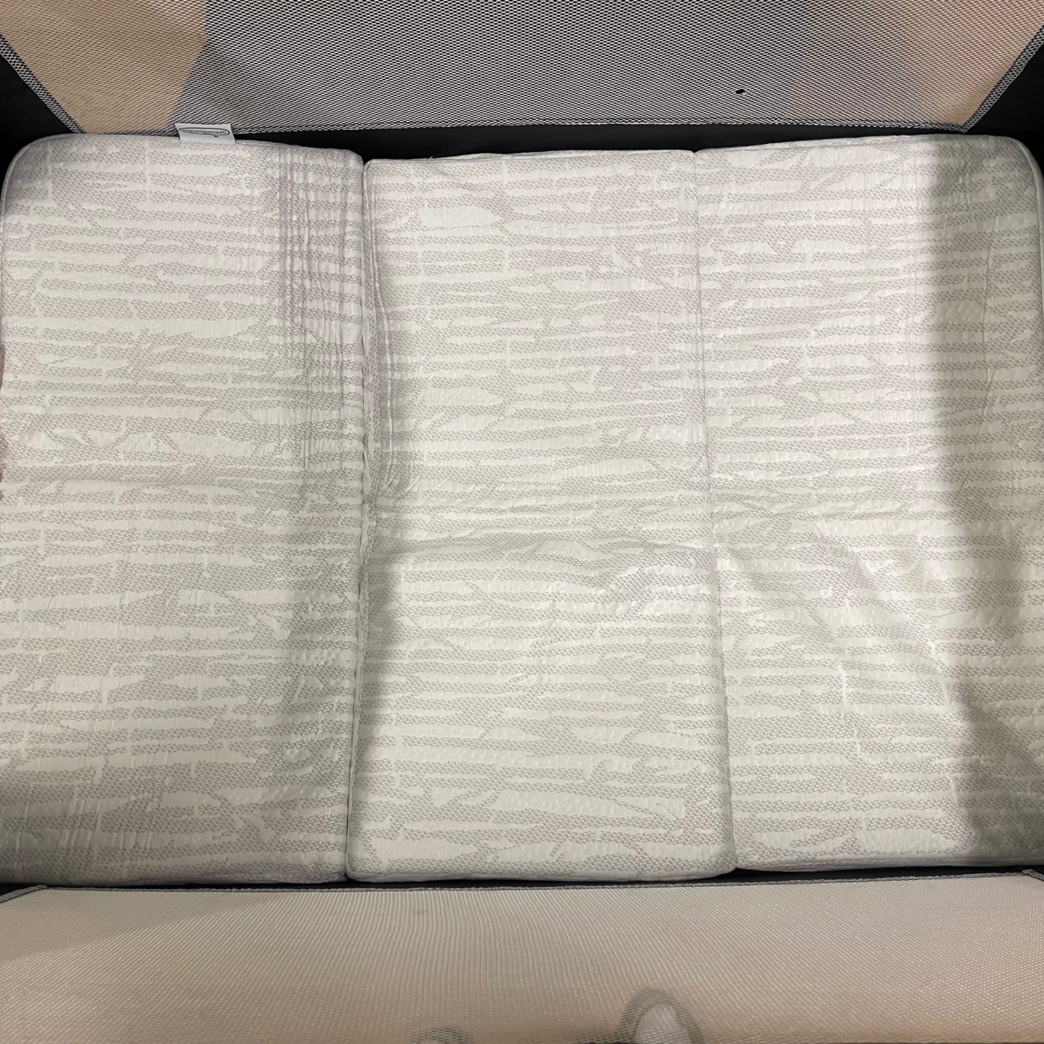 Set materasso e biancheria da letto per lettino da viaggio - 3