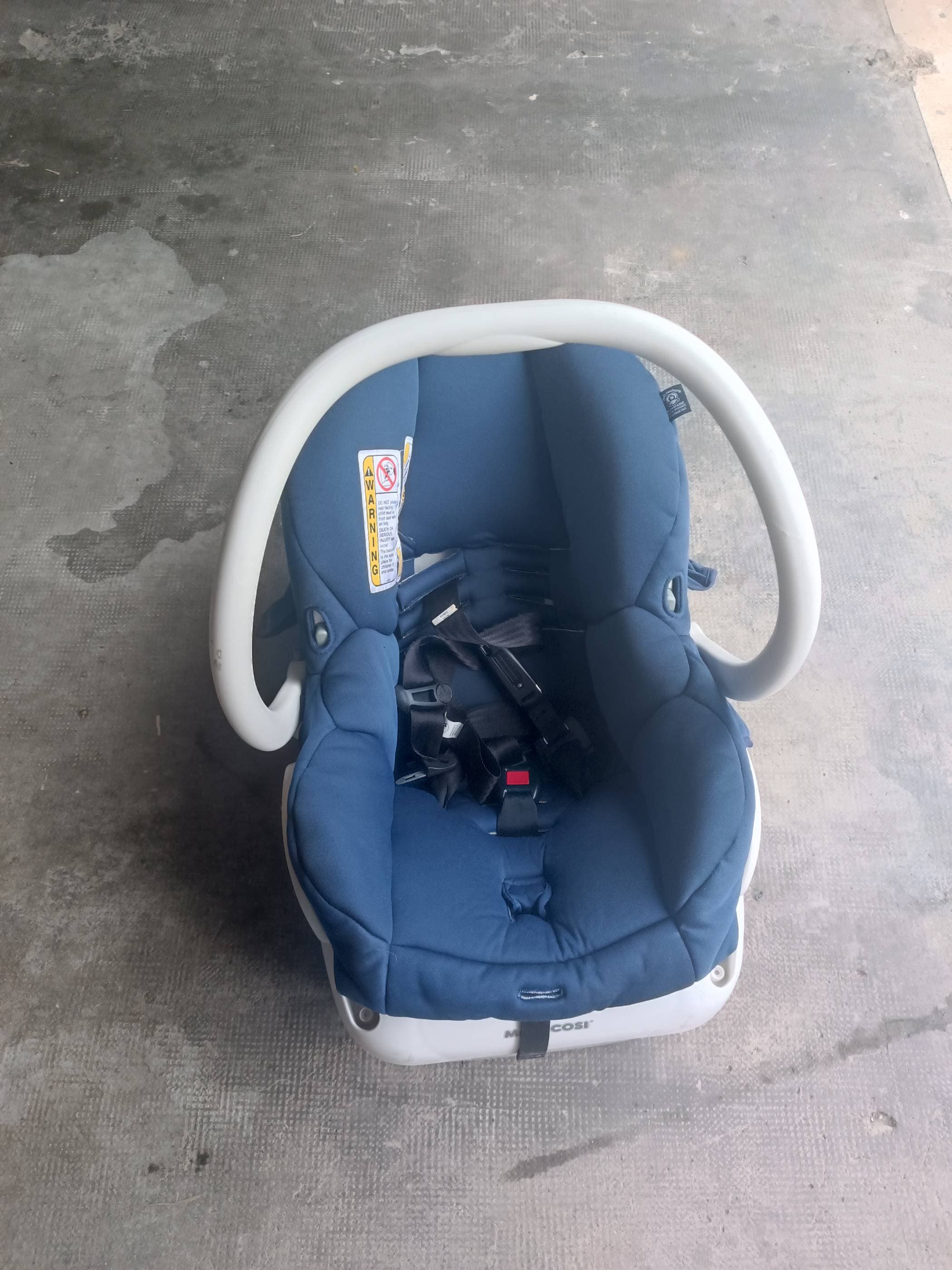 Car baby seat Group 0+ - 3