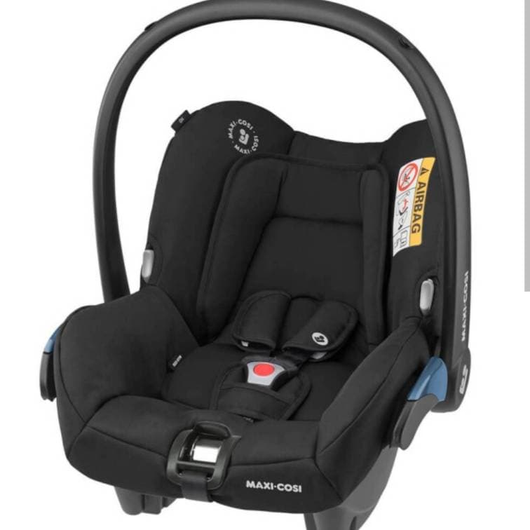 Maxi Cosi baby car seat 0-13kg