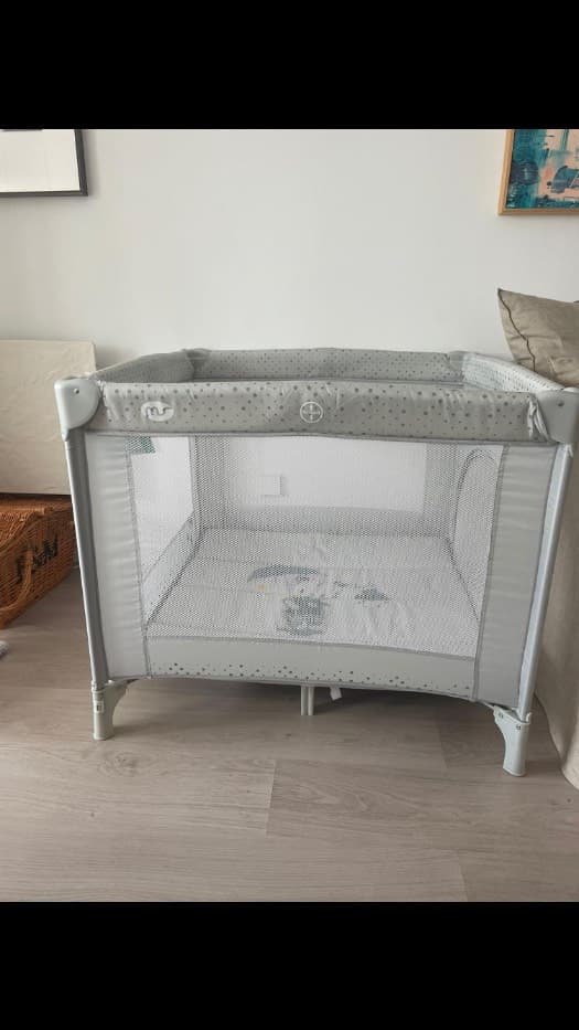 Play pen - 2