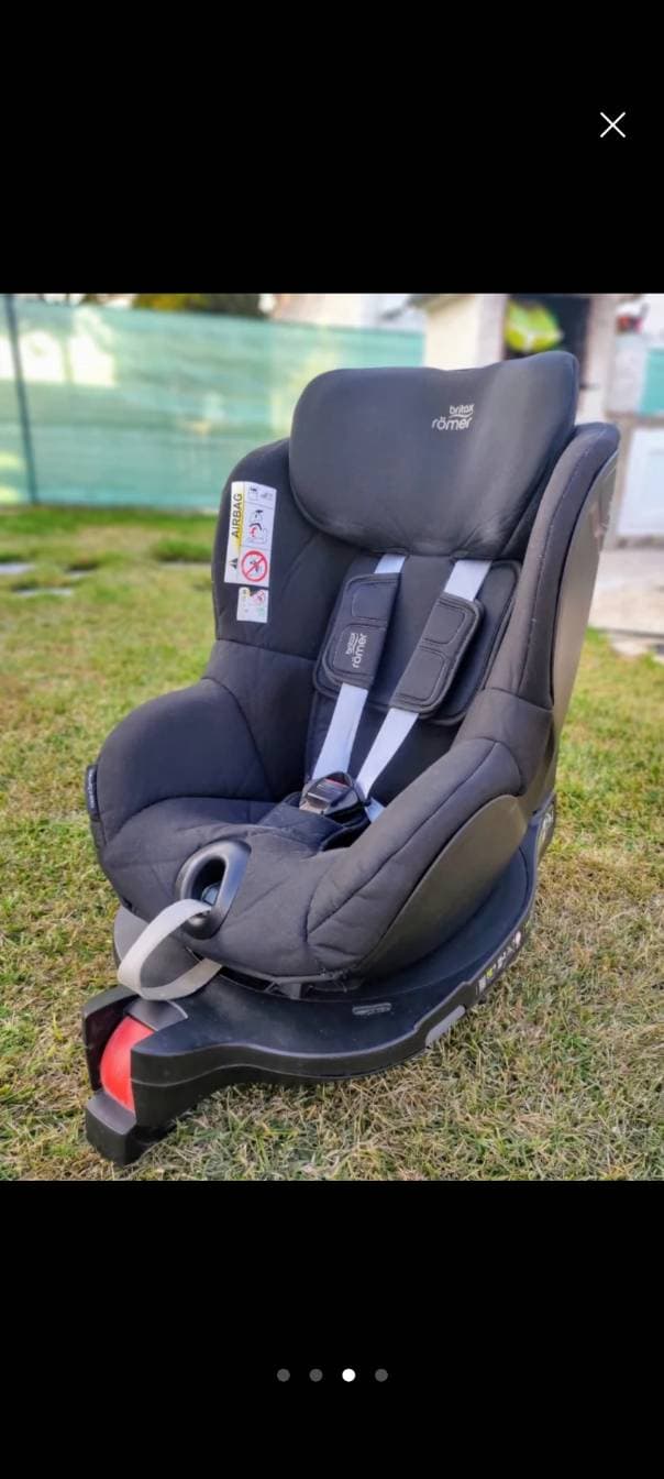 Chicco - Cosmos Car Seat / up to 18 kg